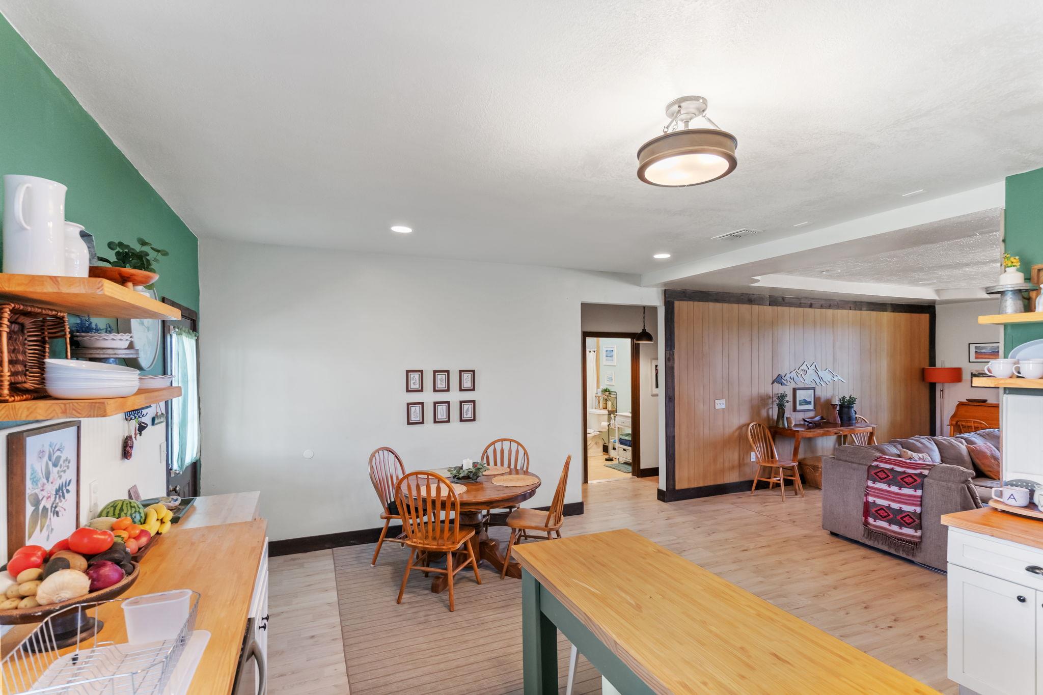 8034207 Property Photo 15