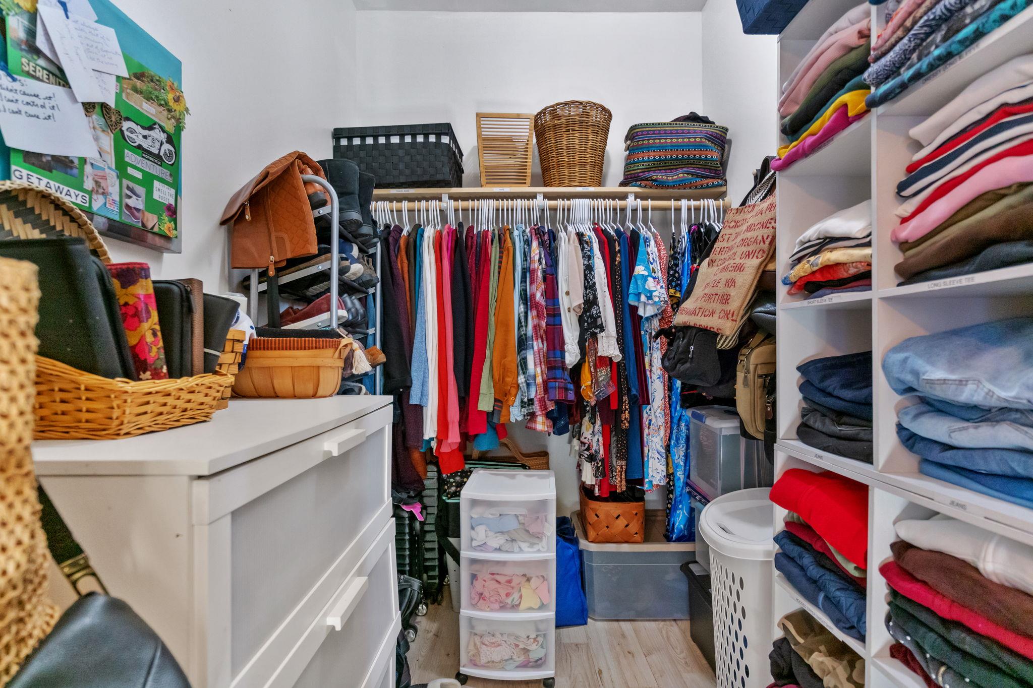 8034207 Property Photo 23