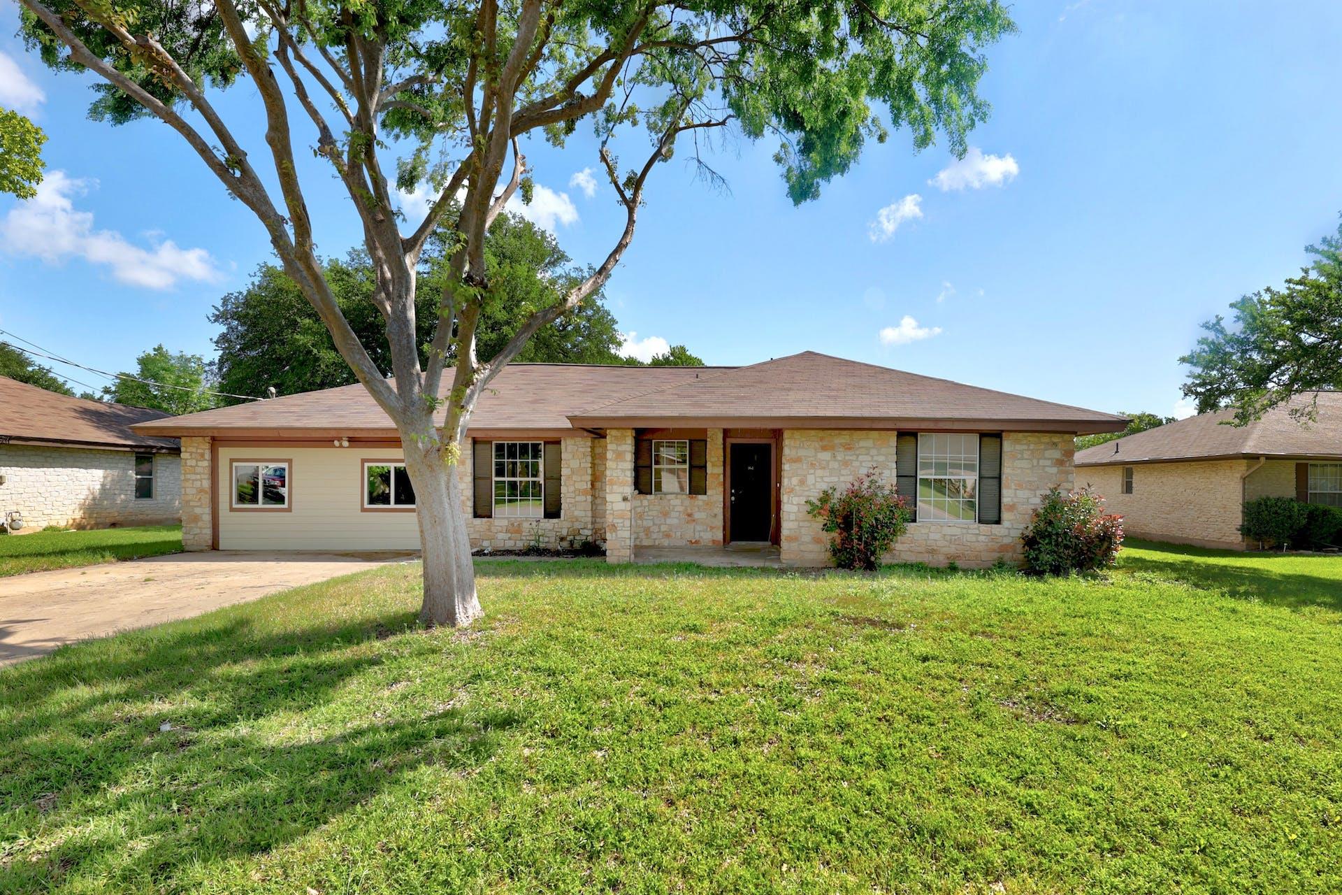3403 Broken Spoke Trl Property Photo