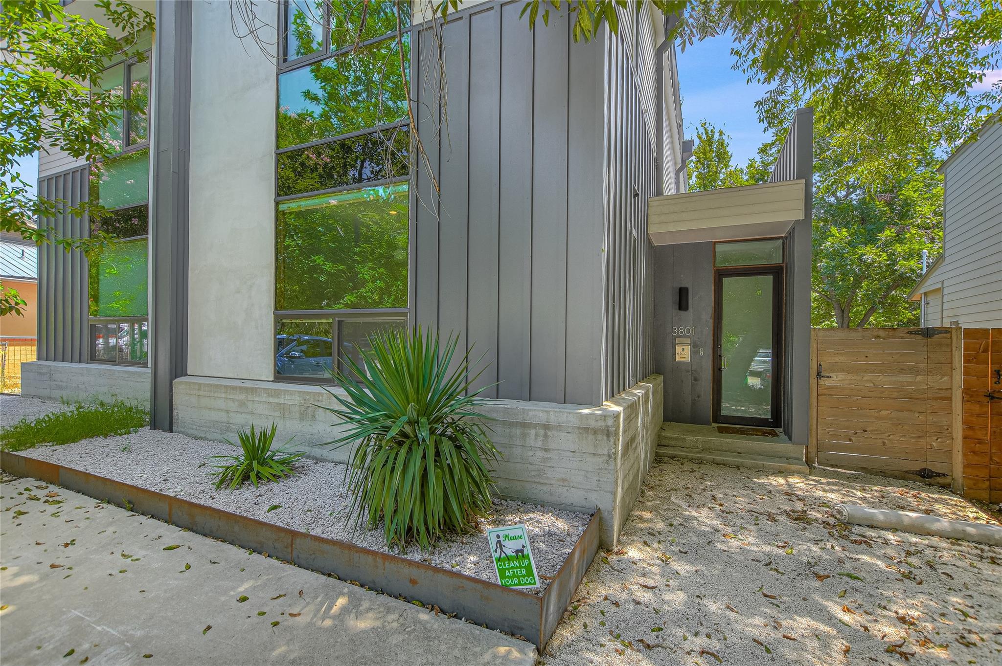3801 Grayson Ln #b Property Photo 1