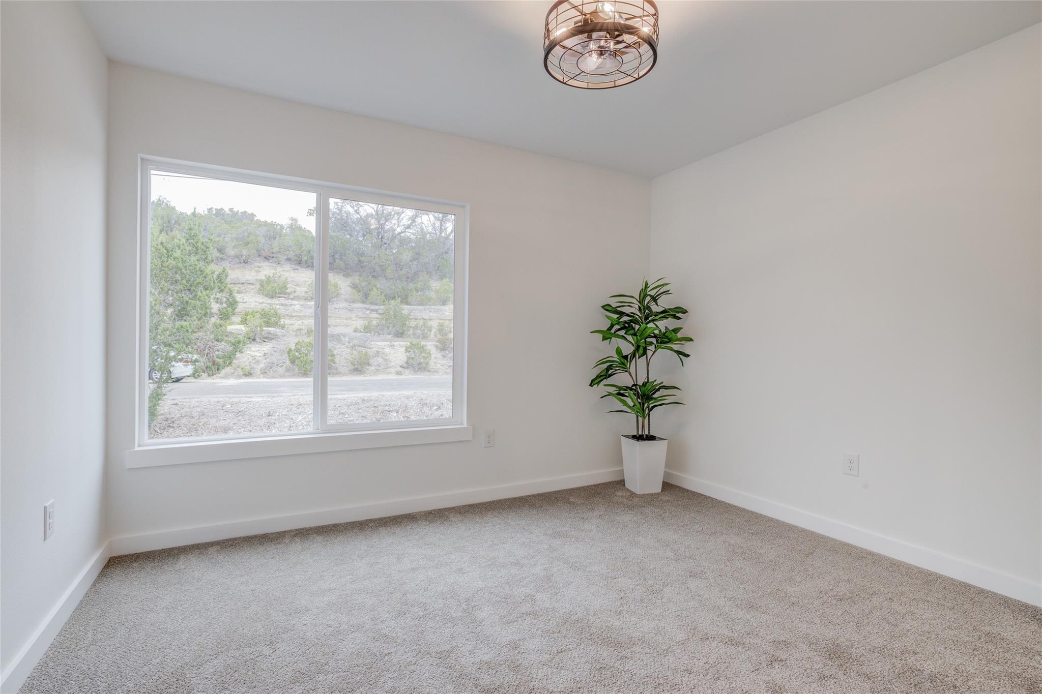 18414 Roundrock Rd Property Photo 22