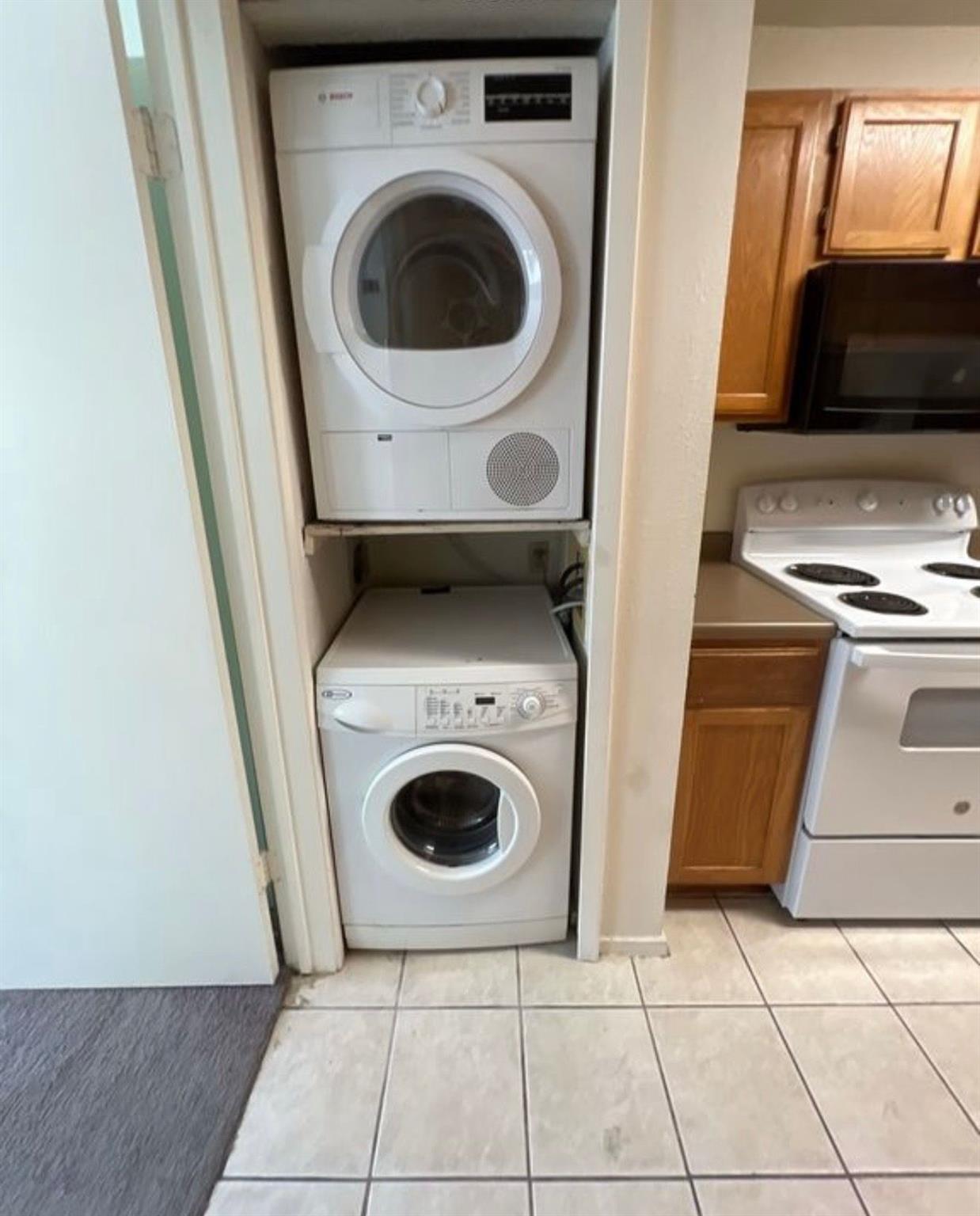 3115 Helms St #111 Property Photo 4