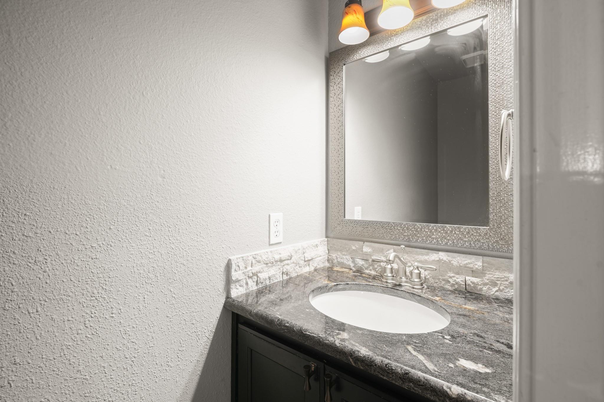 13026 Staton Dr Property Photo 8