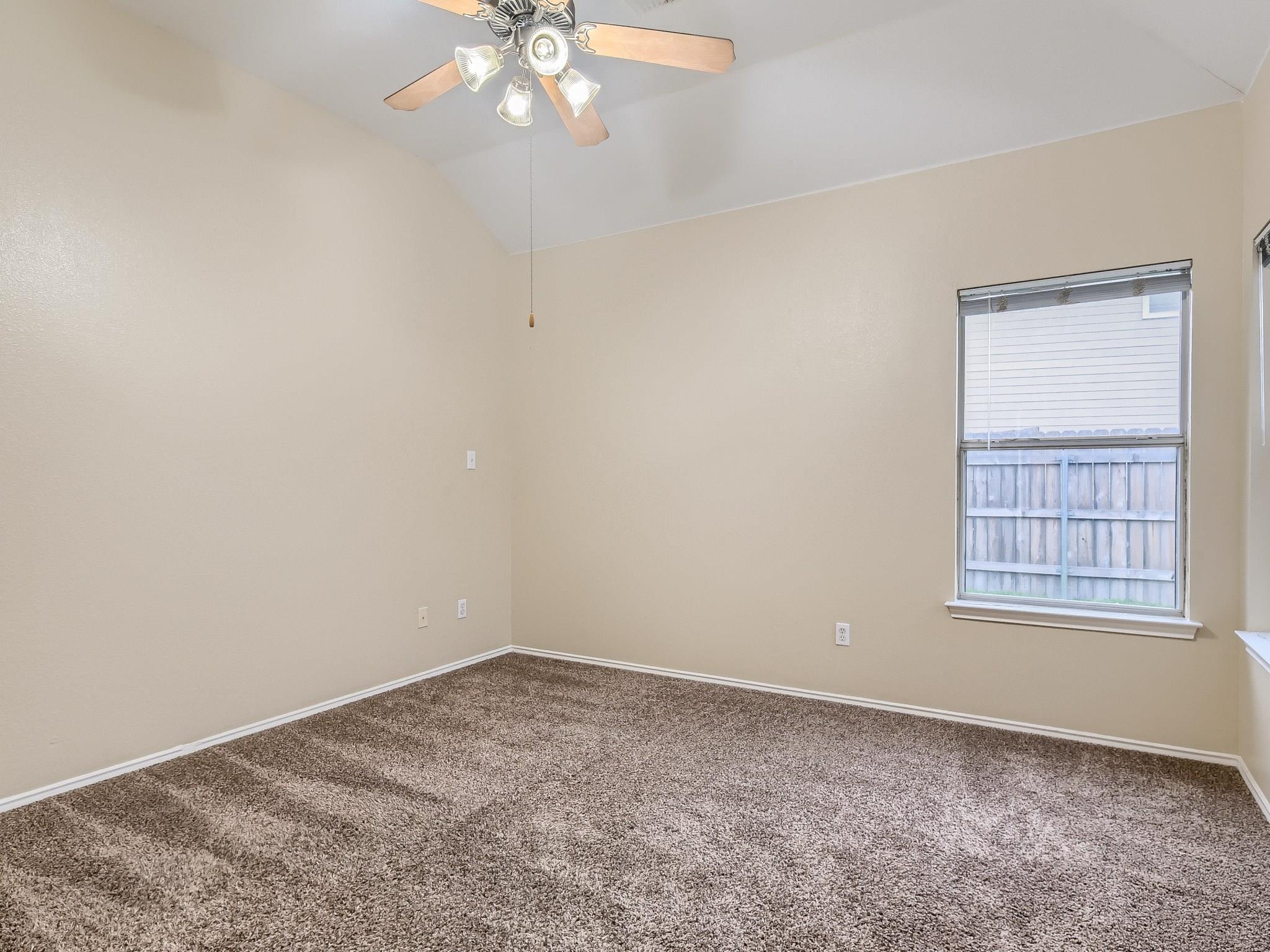 2858 Southampton Way #a Property Photo 16