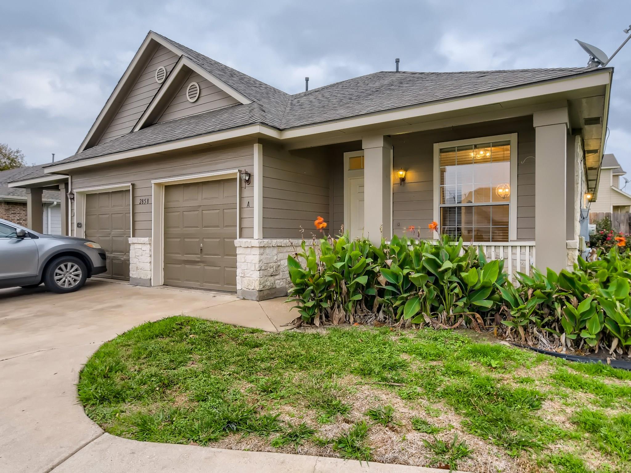 2858 Southampton Way #a Property Photo 30