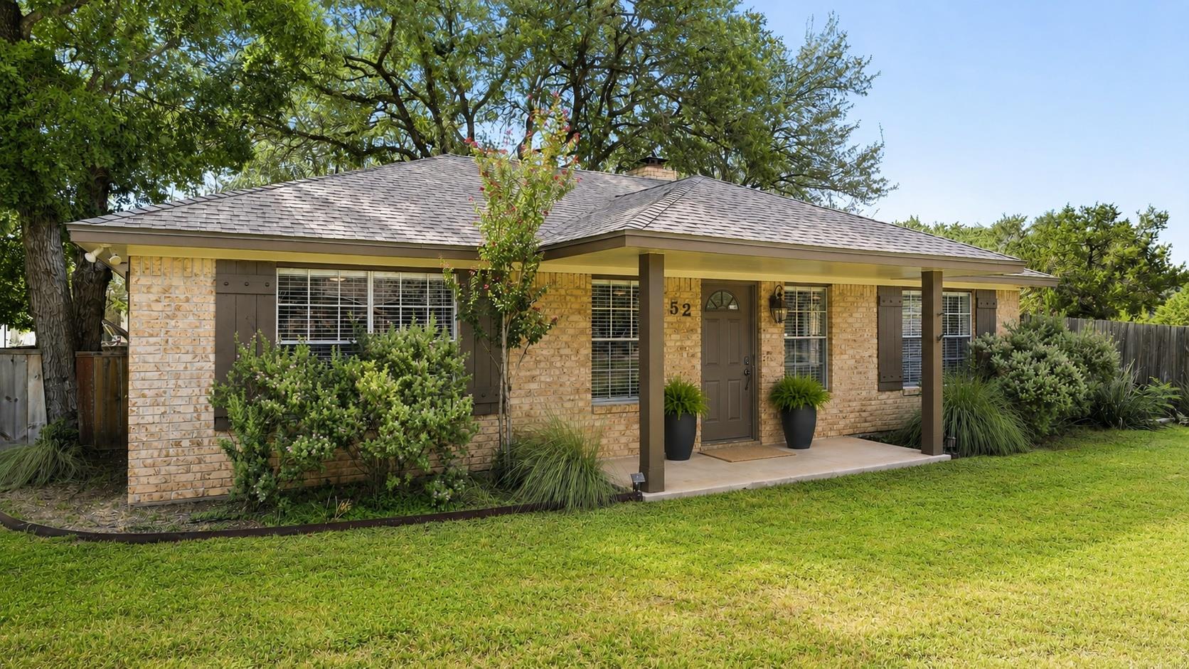 52 Persimmon Dr Property Photo 1
