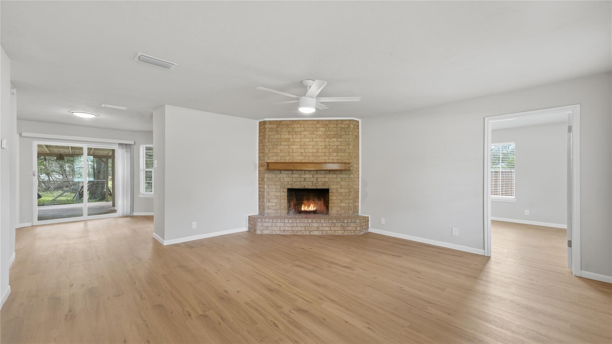 52 Persimmon Dr Property Photo 5