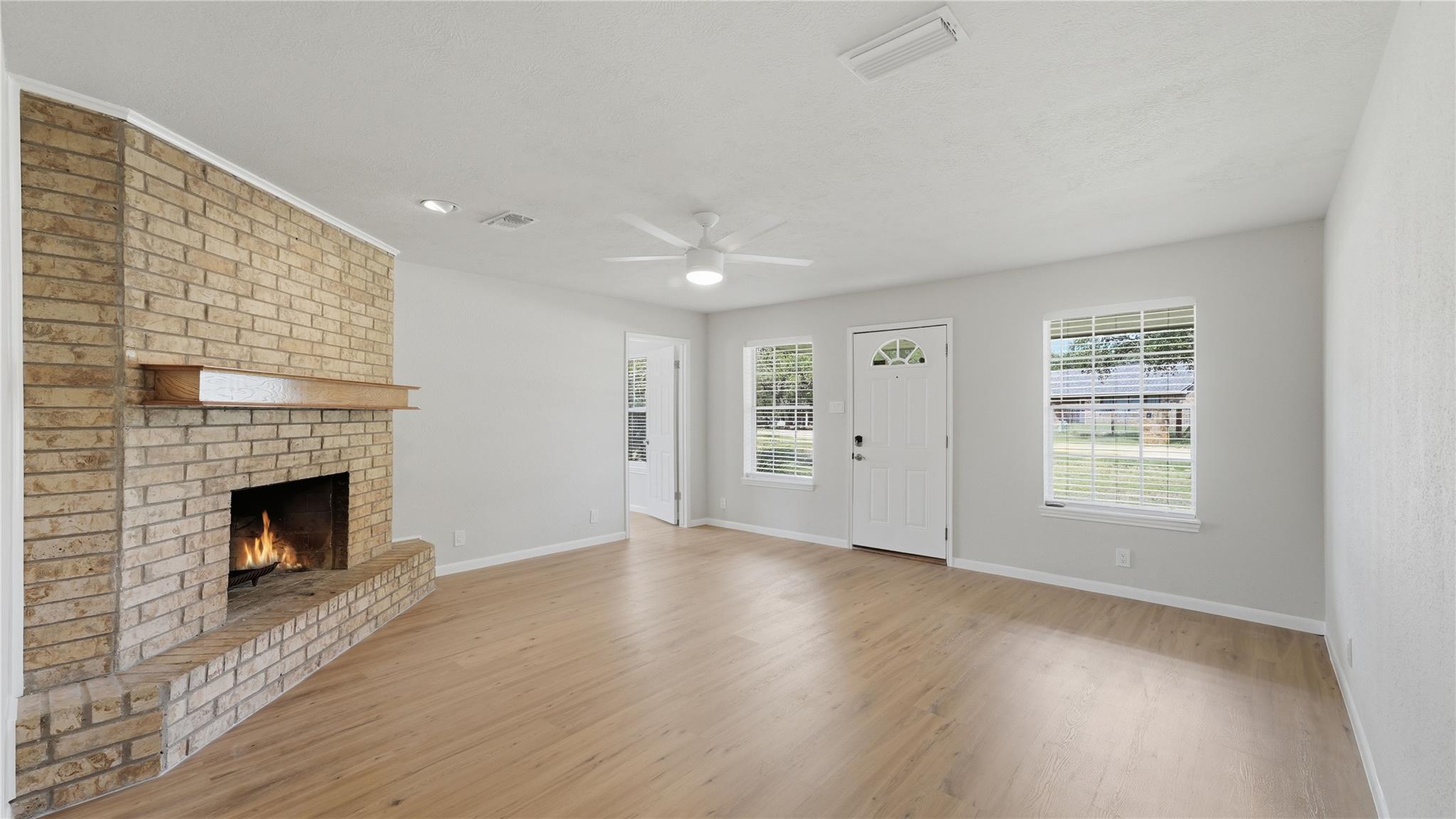 52 Persimmon Dr Property Photo 6