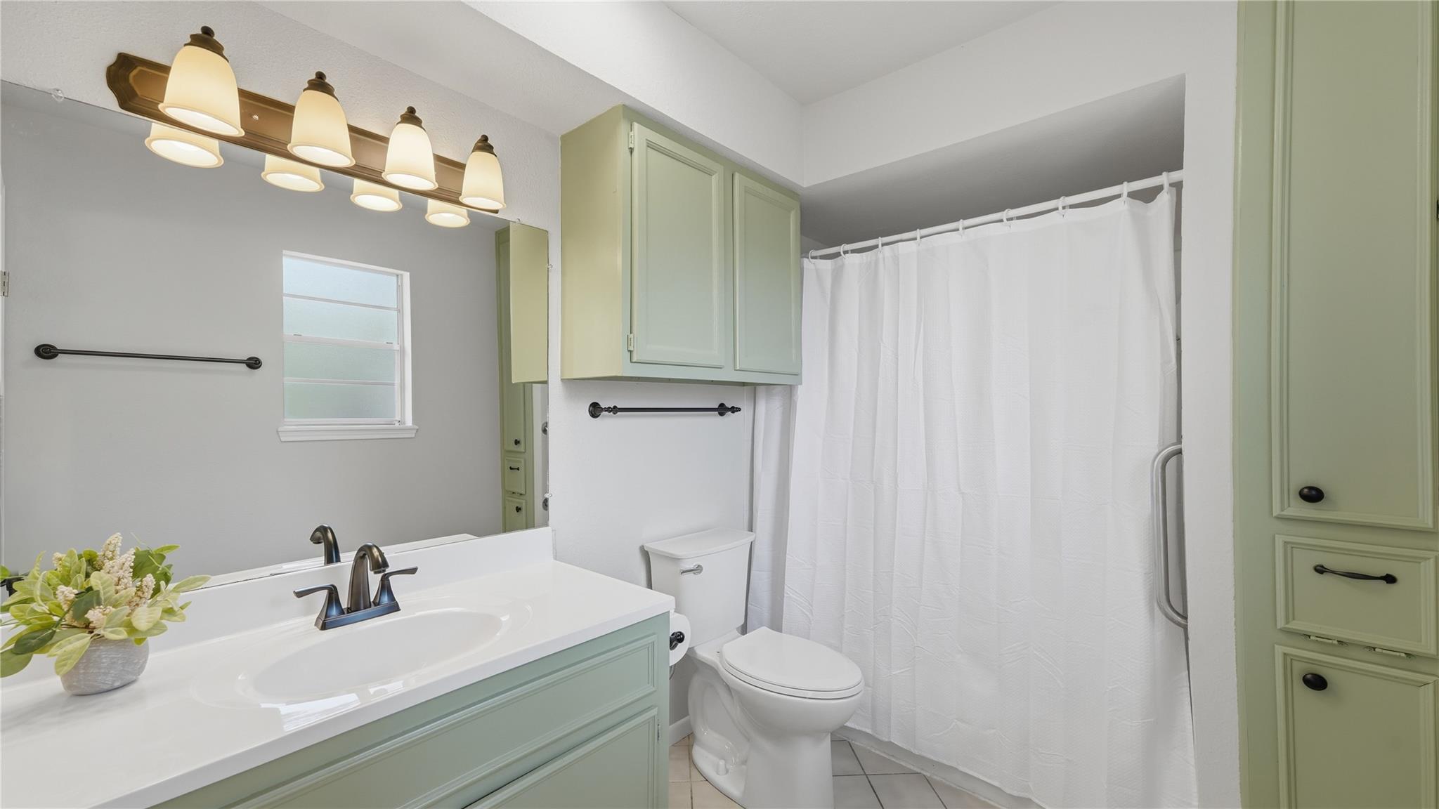 52 Persimmon Dr Property Photo 16