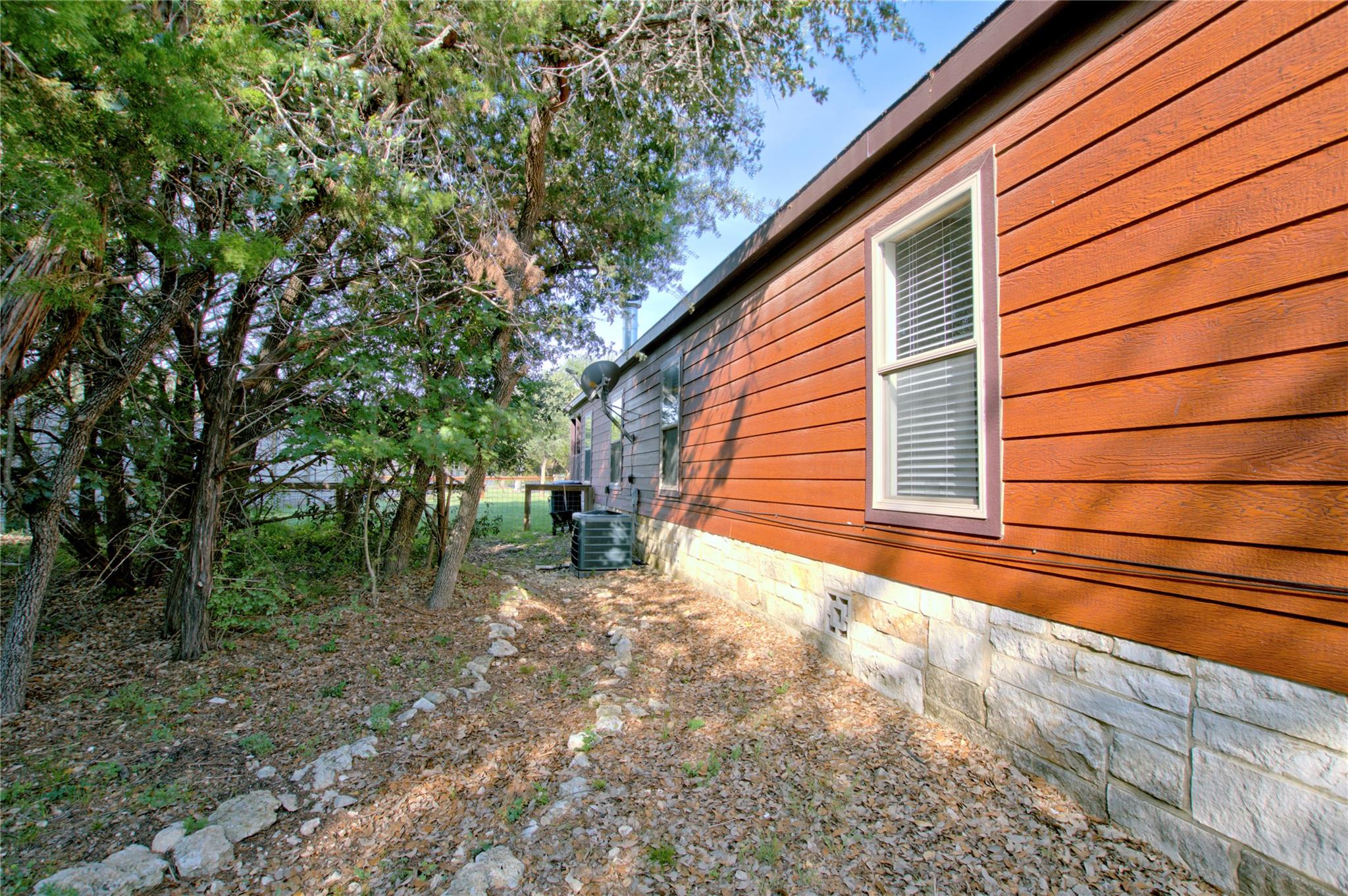 631 County Road 270 None Property Photo 28