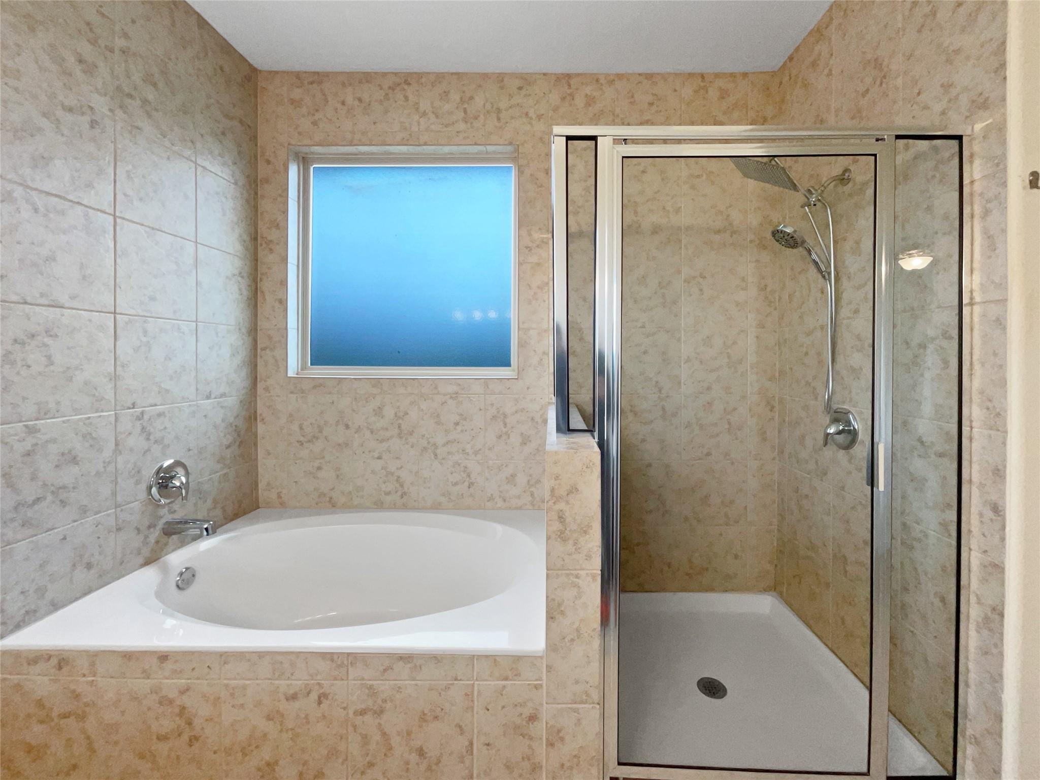 5405 Daimler Dr Property Photo 7