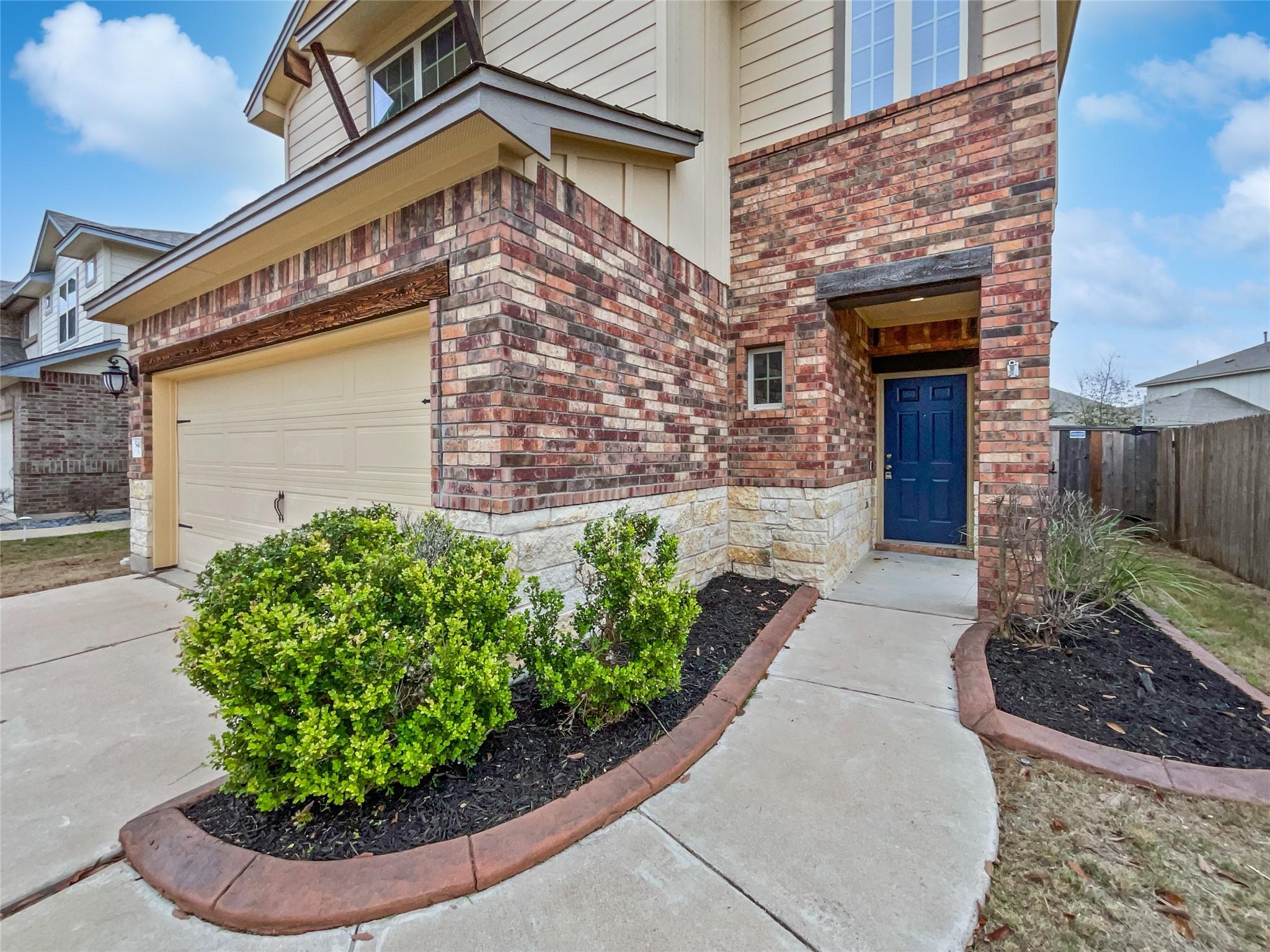 5405 Daimler Dr Property Photo 10