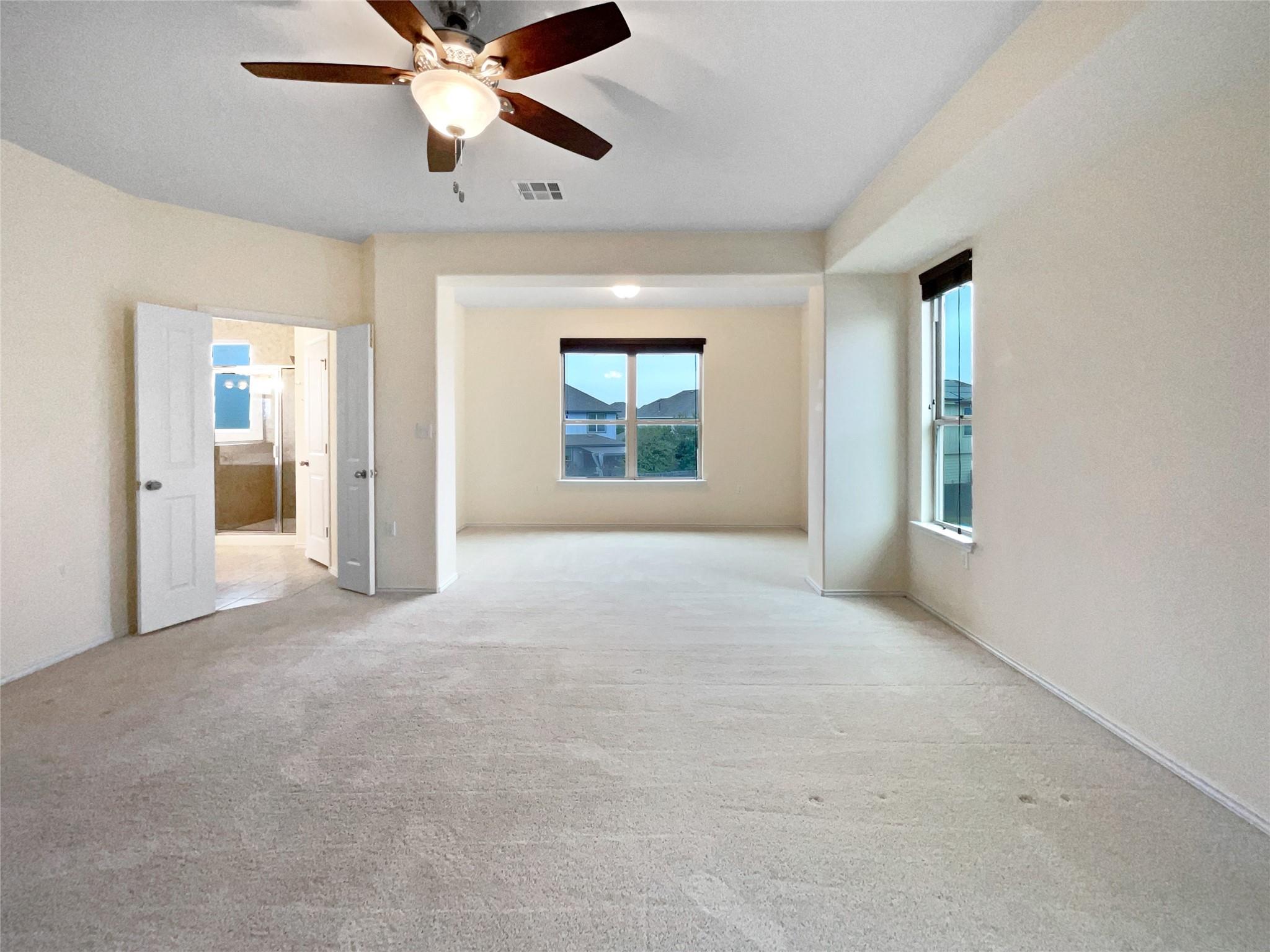 5405 Daimler Dr Property Photo 29