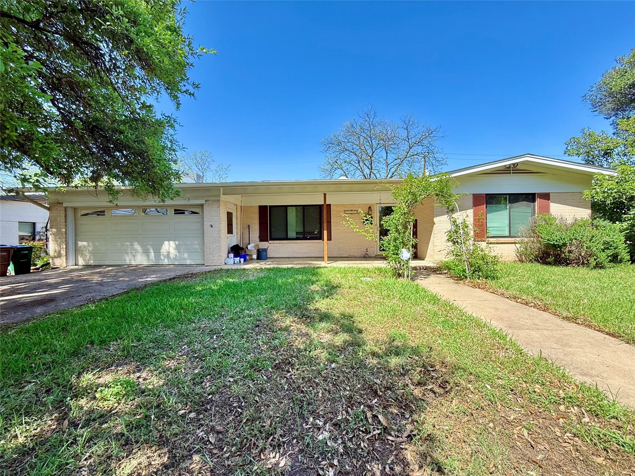 1906 Northridge Dr Property Photo