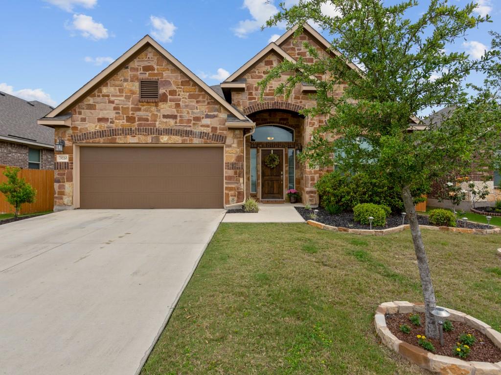 3720 Lunet Ring Way Property Photo 2