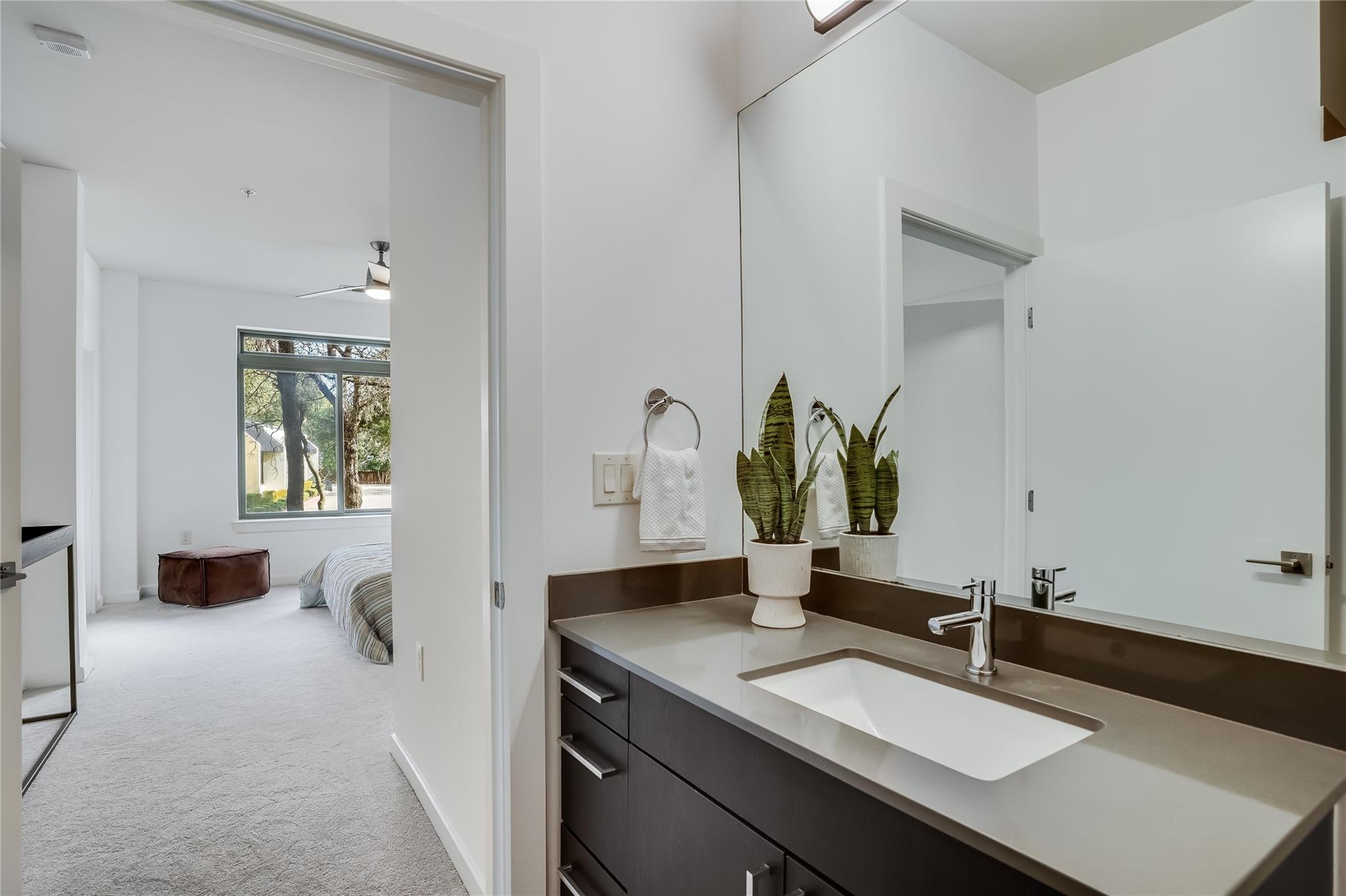 3600 S Lamar Blvd 115 Property Photo 14