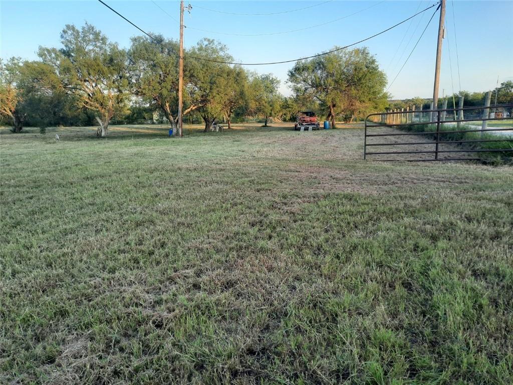 118 Valerie Ln Property Photo
