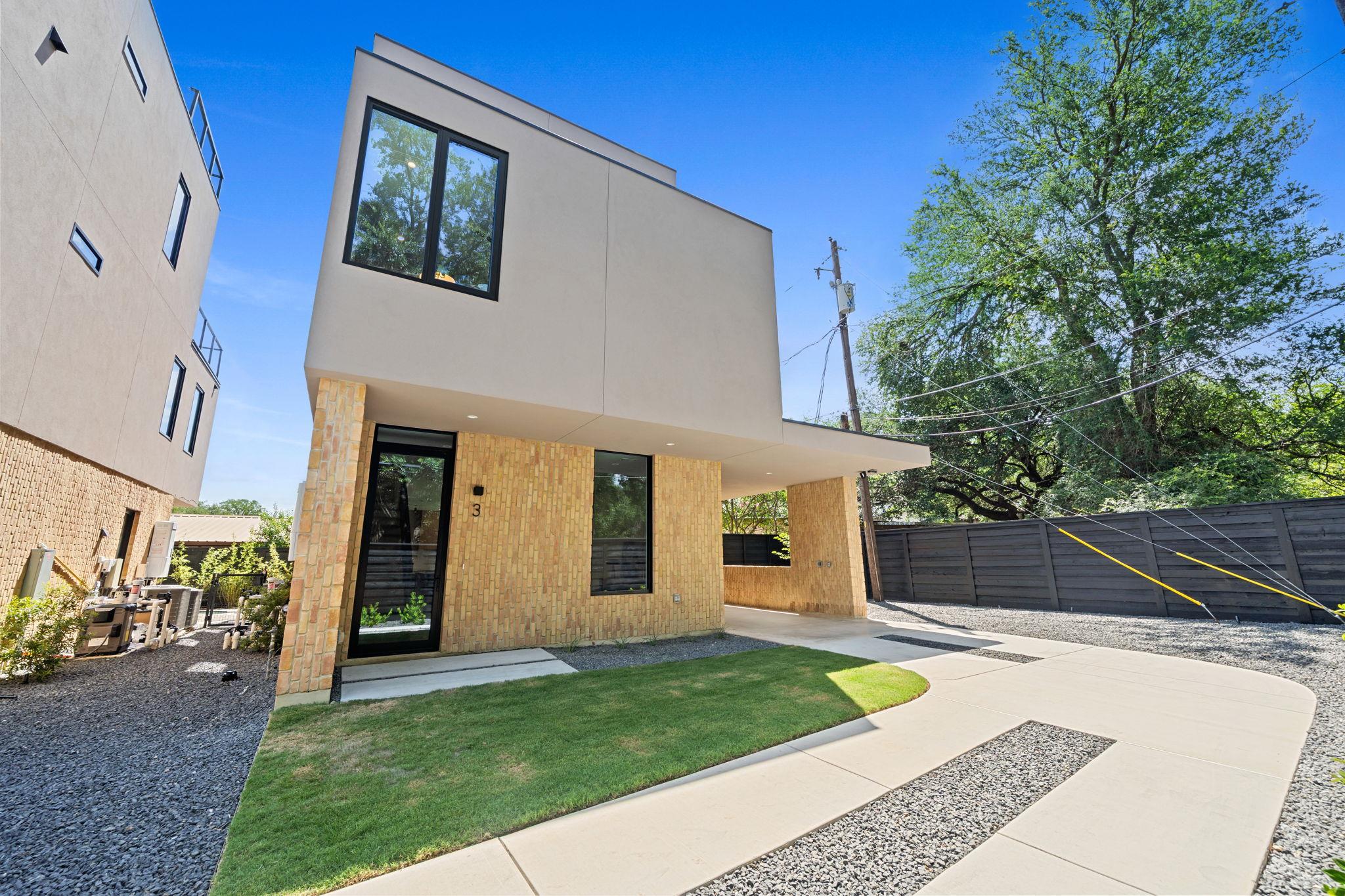 1403 Barton Hills Dr None #3 Property Photo 3