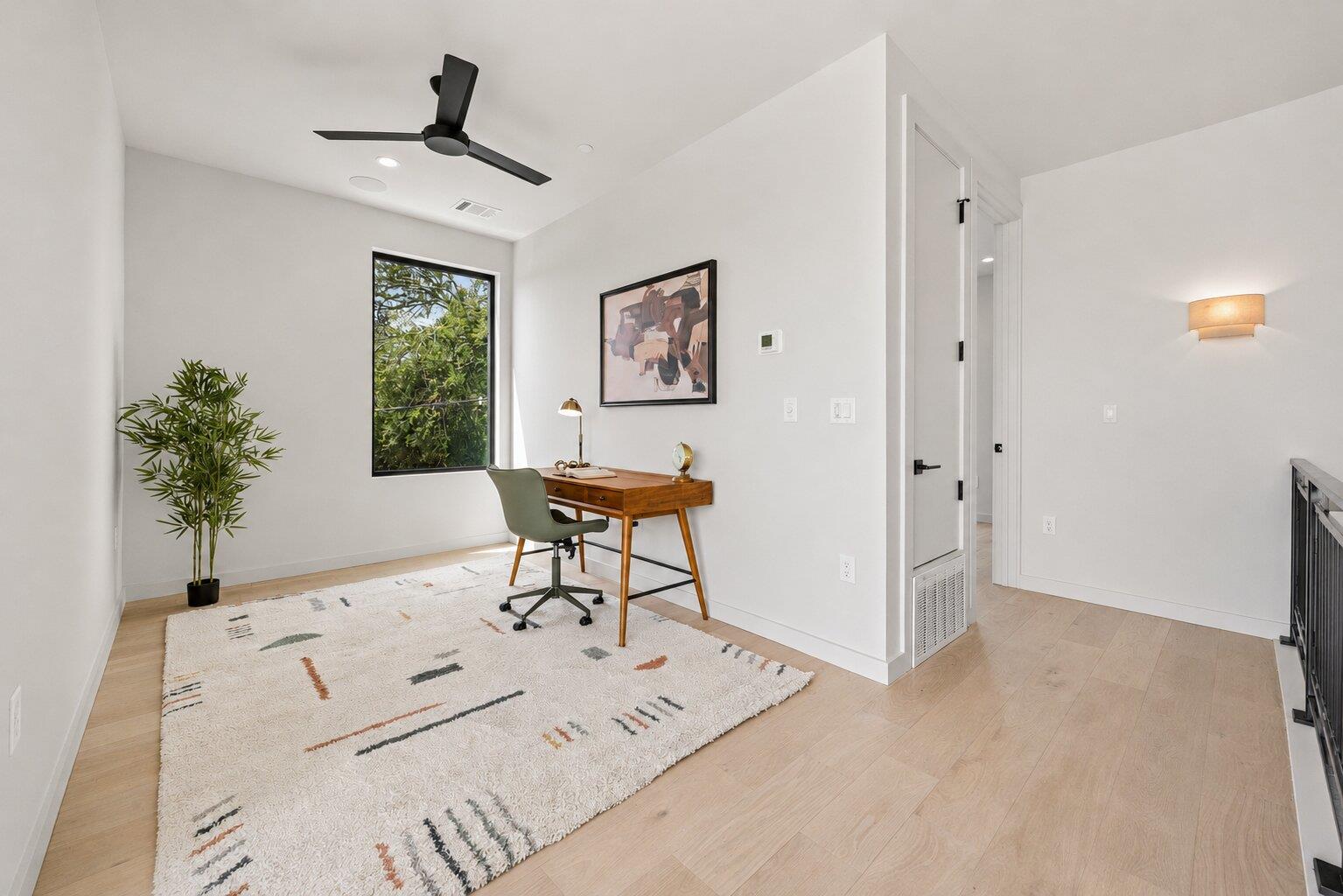 1403 Barton Hills Dr None #3 Property Photo 11