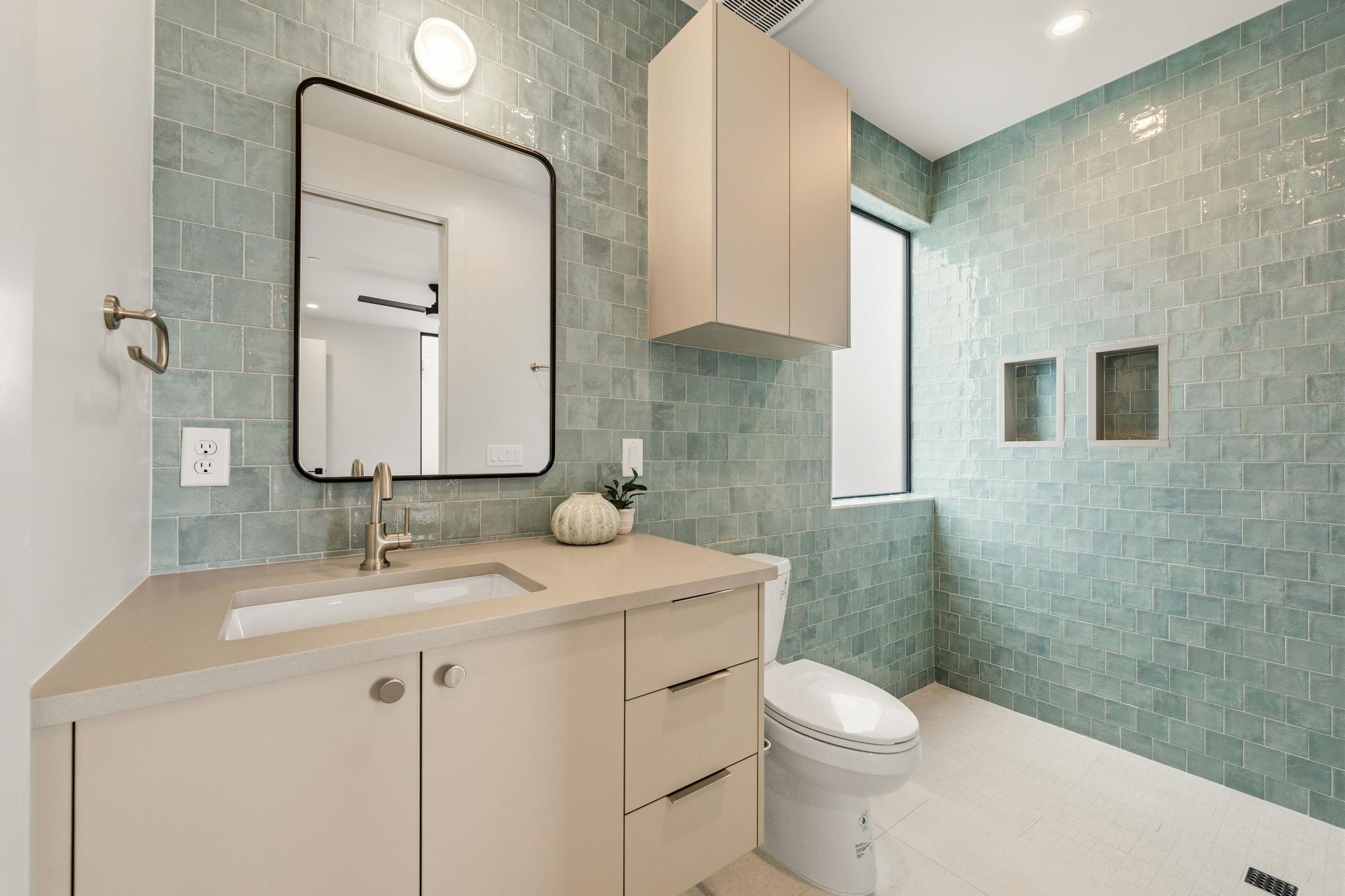 1403 Barton Hills Dr None #3 Property Photo 18
