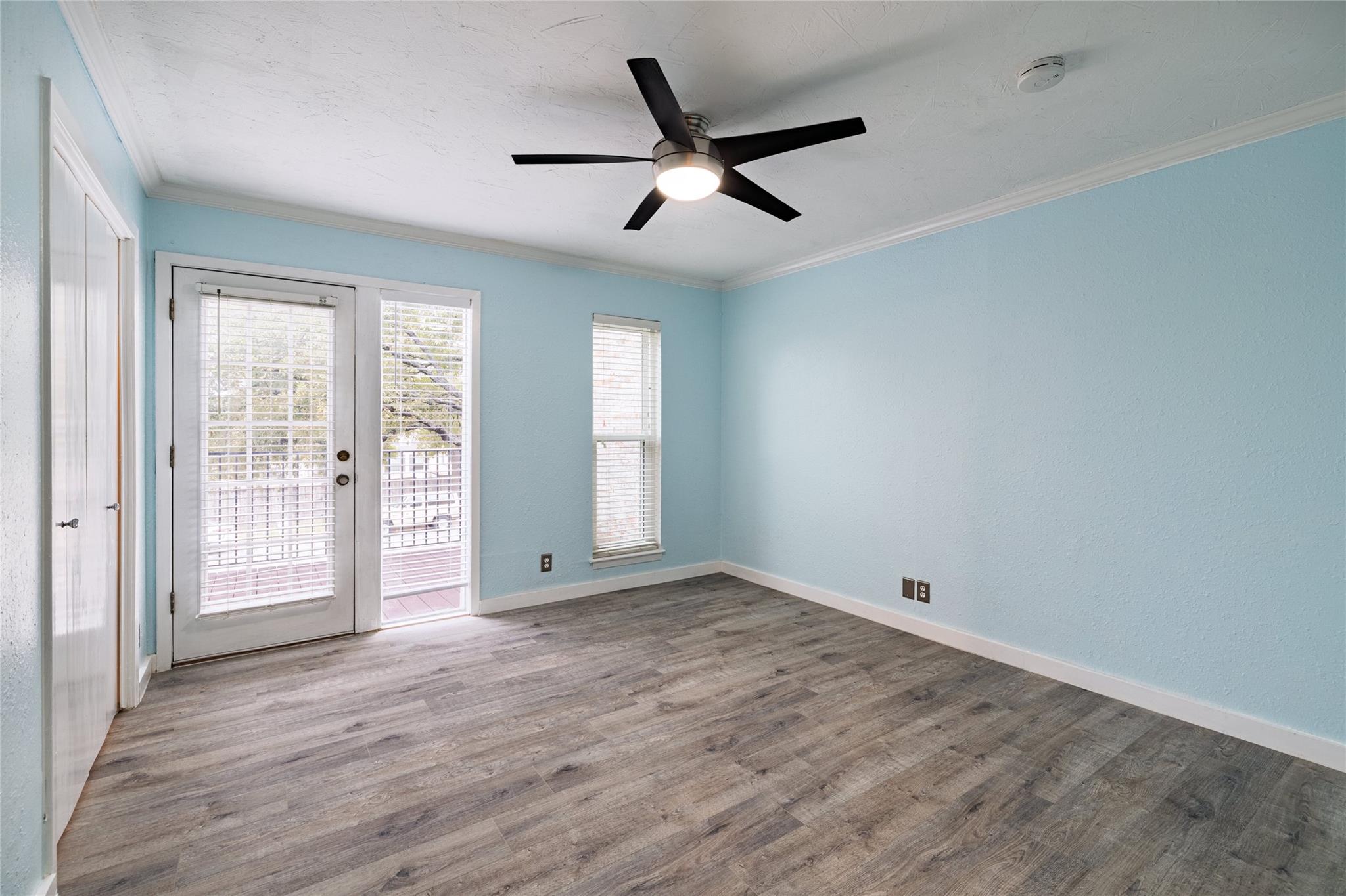 6501 E Hill Dr 102 Property Photo 10