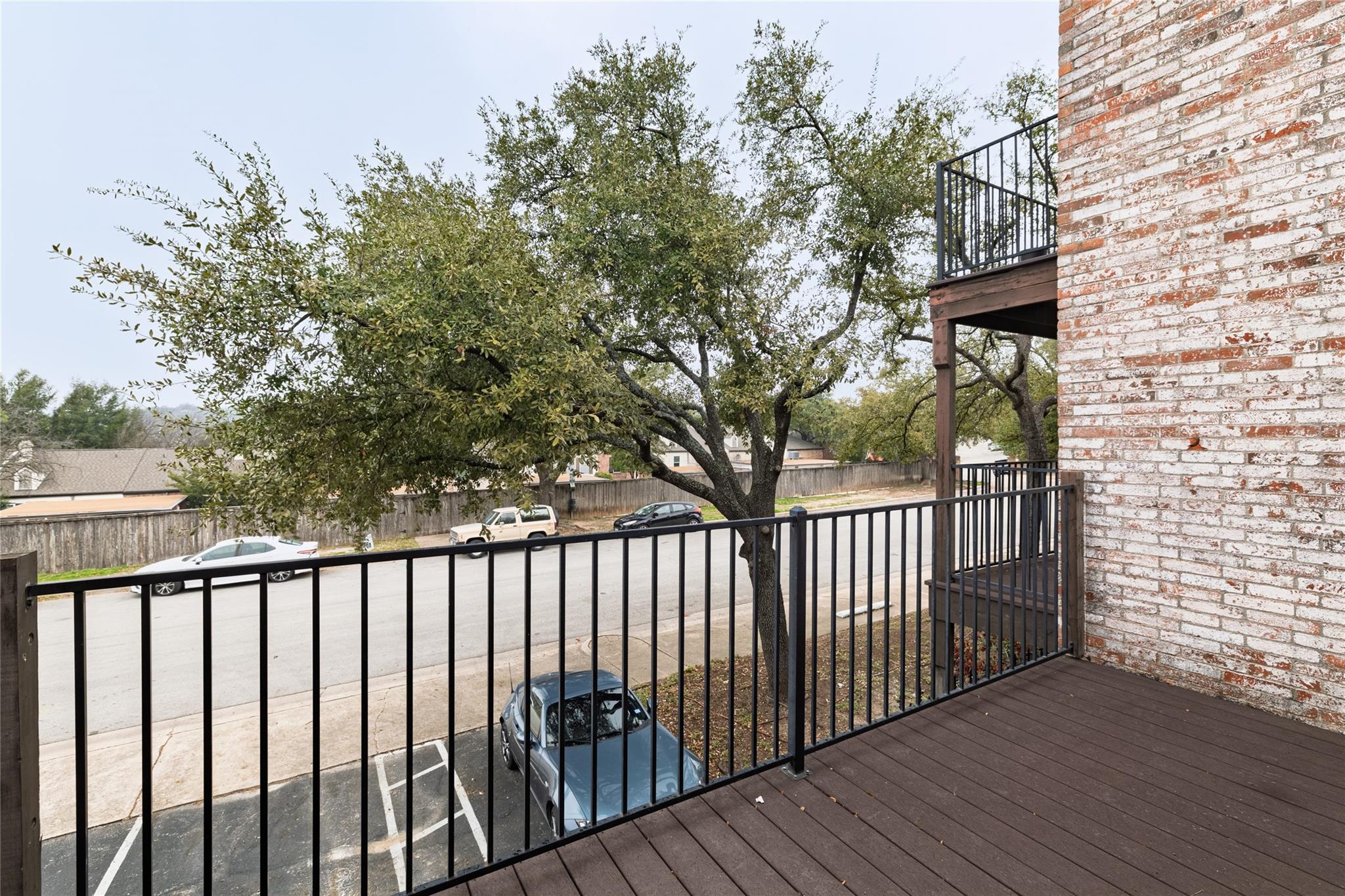 6501 E Hill Dr 102 Property Photo 12