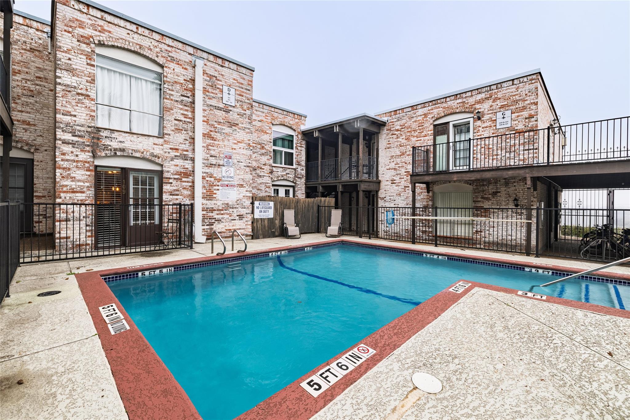 6501 E Hill Dr 102 Property Photo 14