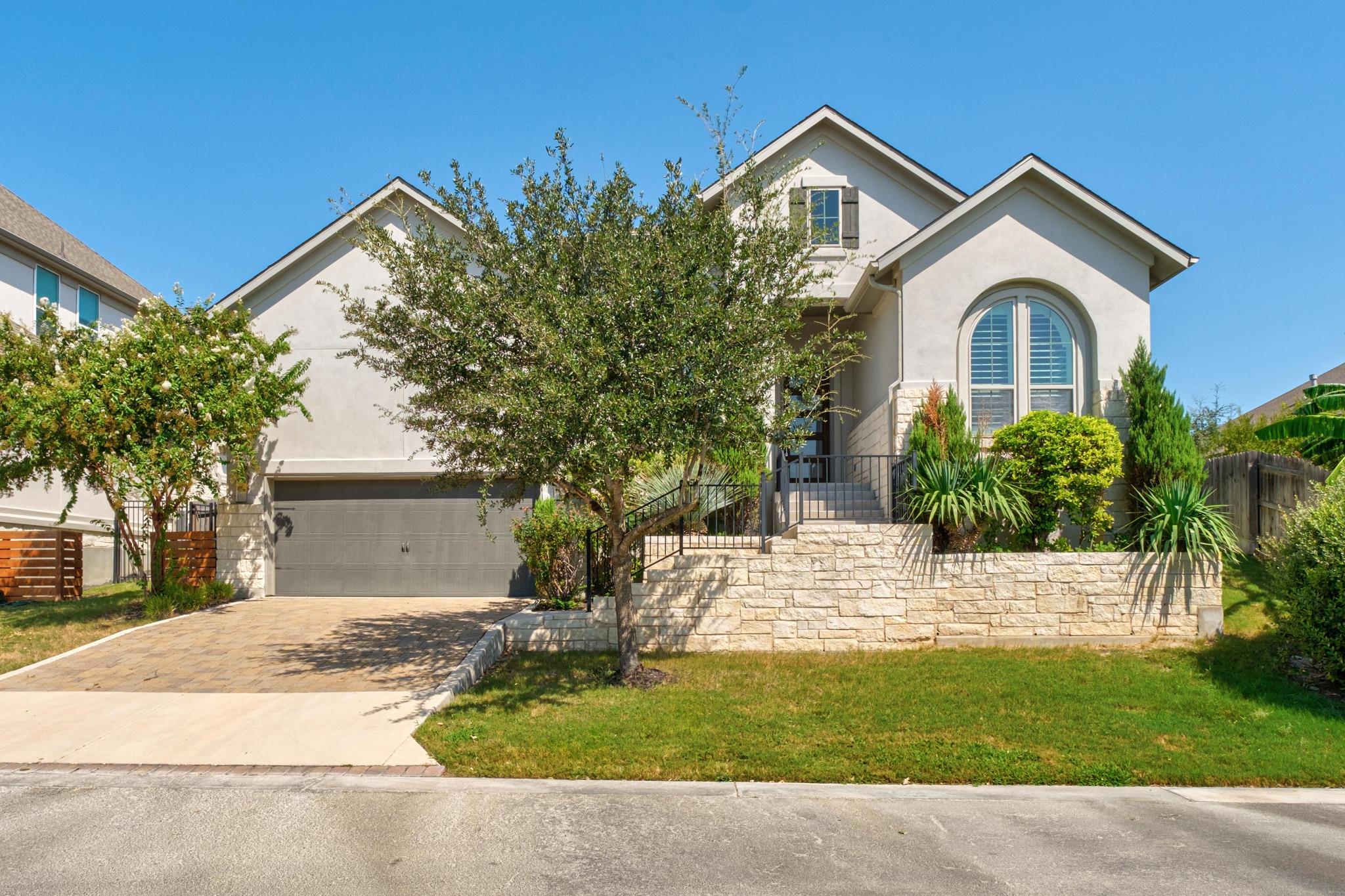 11619 Lake Stone Dr Property Photo 1