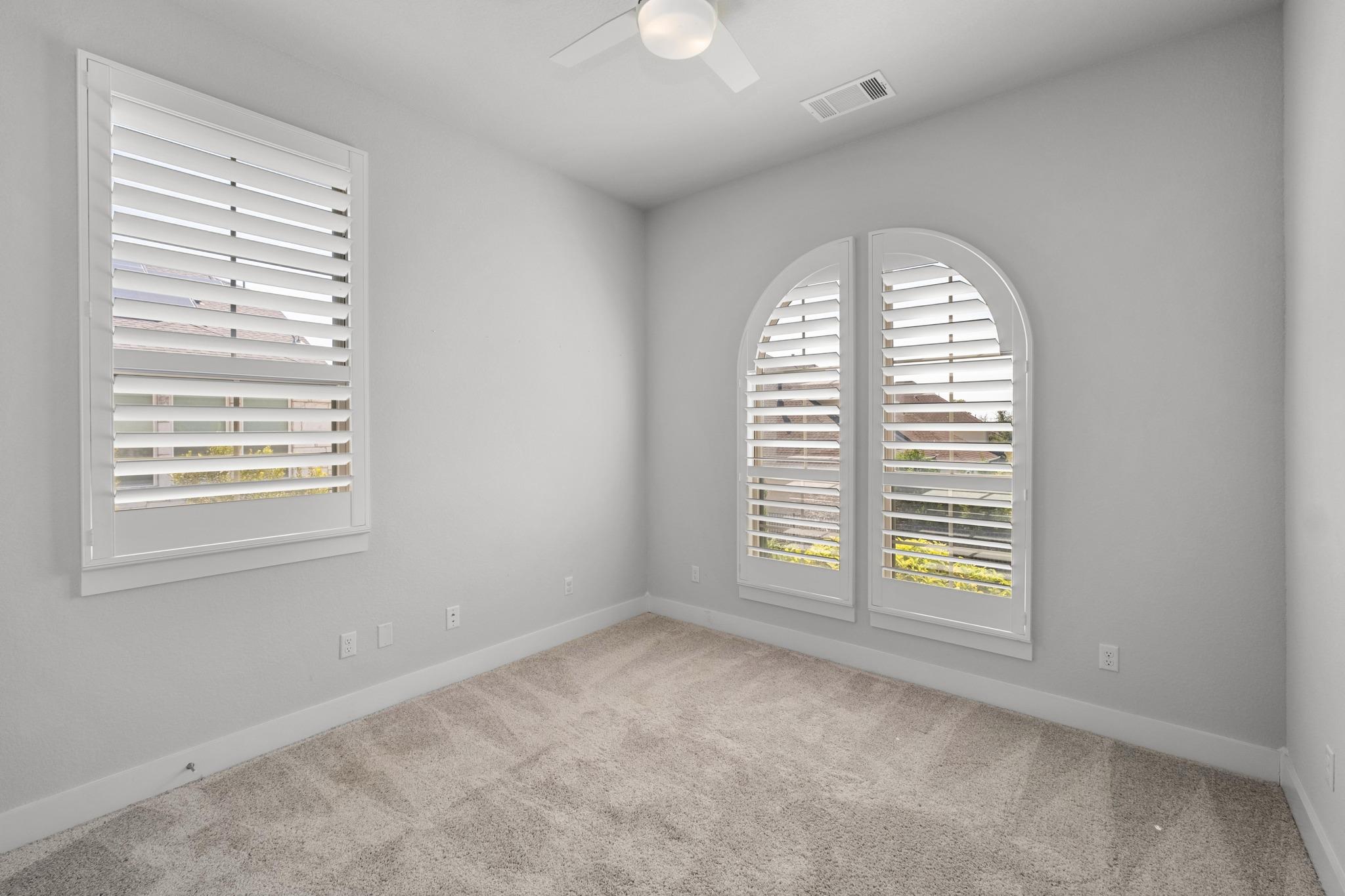 11619 Lake Stone Dr Property Photo 19
