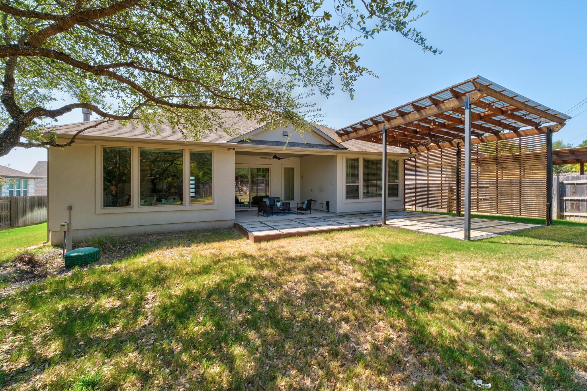 11619 Lake Stone Dr Property Photo 29