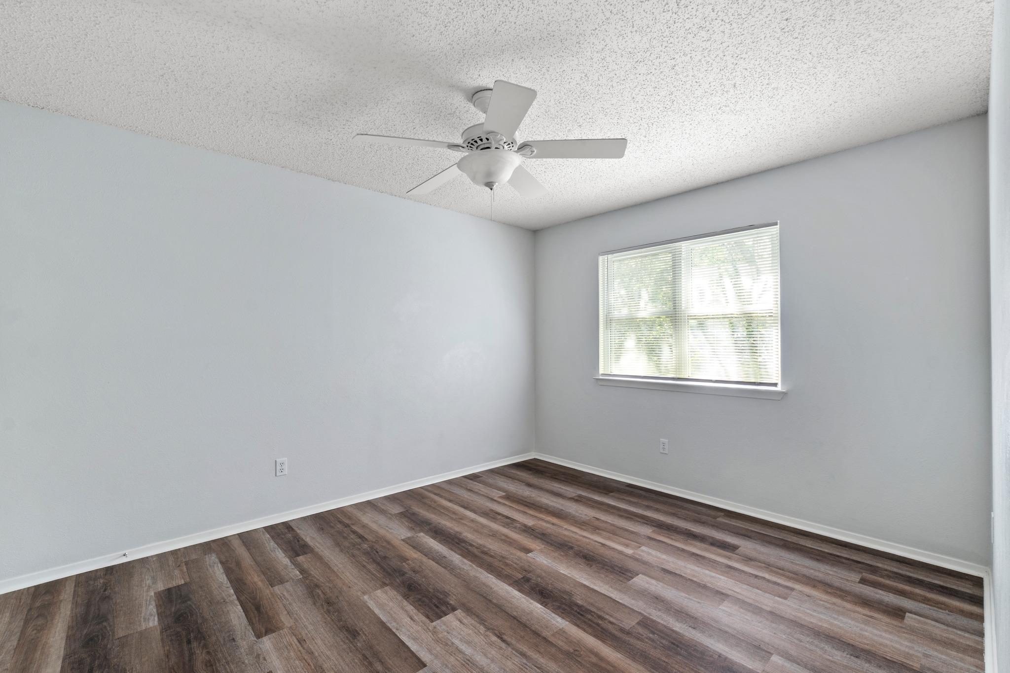 11809 Eubank Dr Property Photo 23
