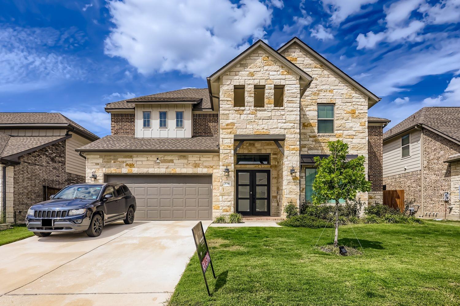 134 Arcadian Ln Property Photo 1