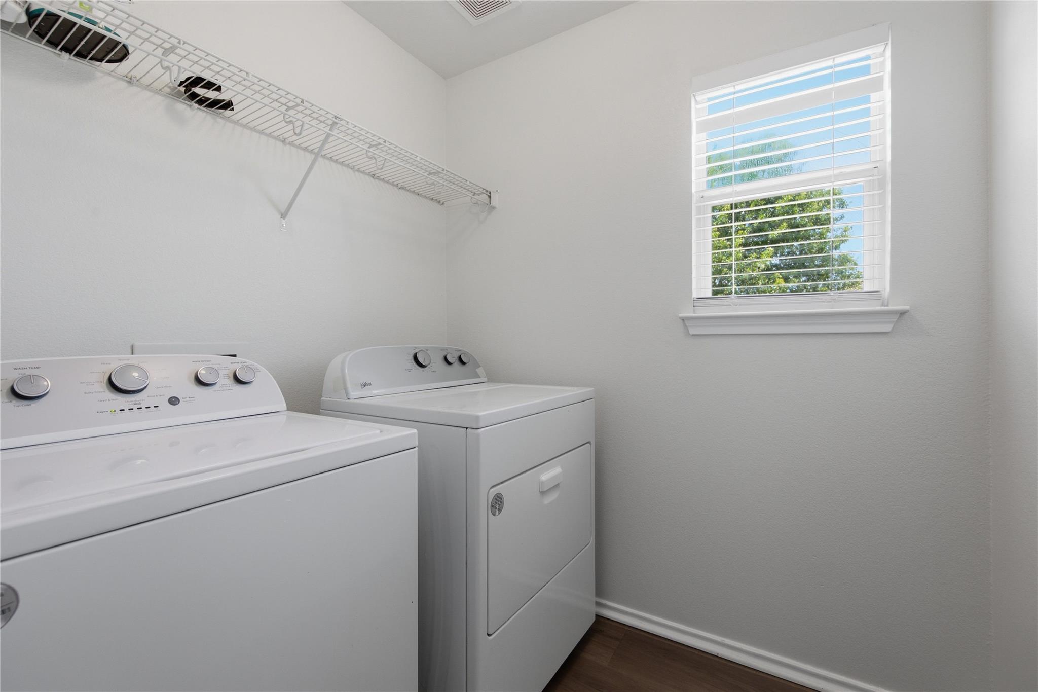 18120 Topsail St Property Photo 15