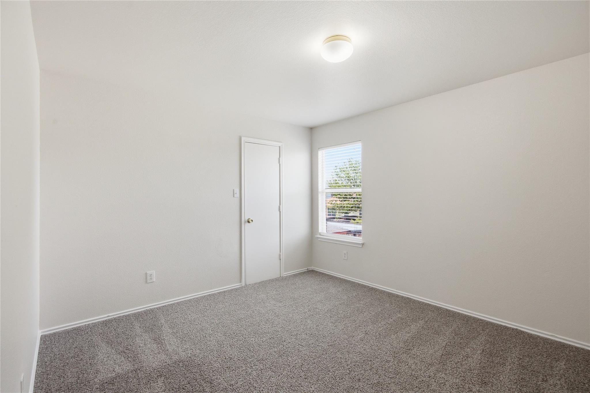 18120 Topsail St Property Photo 19
