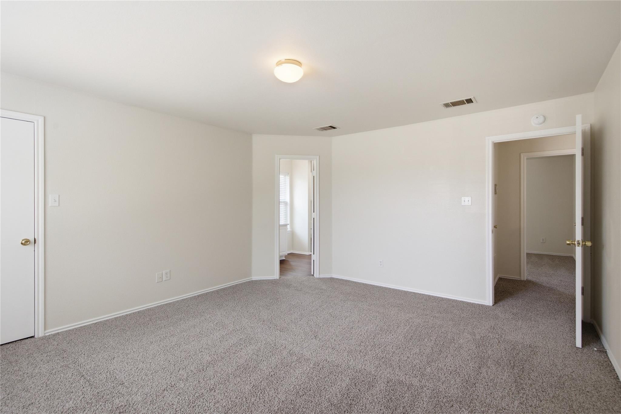 18120 Topsail St Property Photo 21