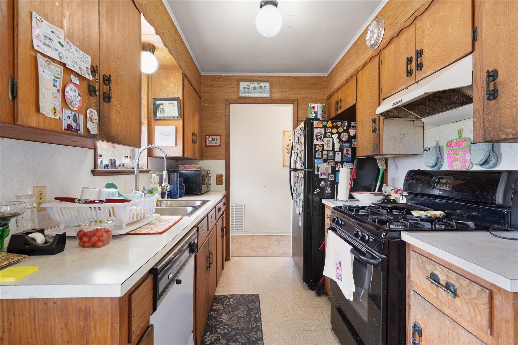 201 Cinderella Dr Property Photo 8