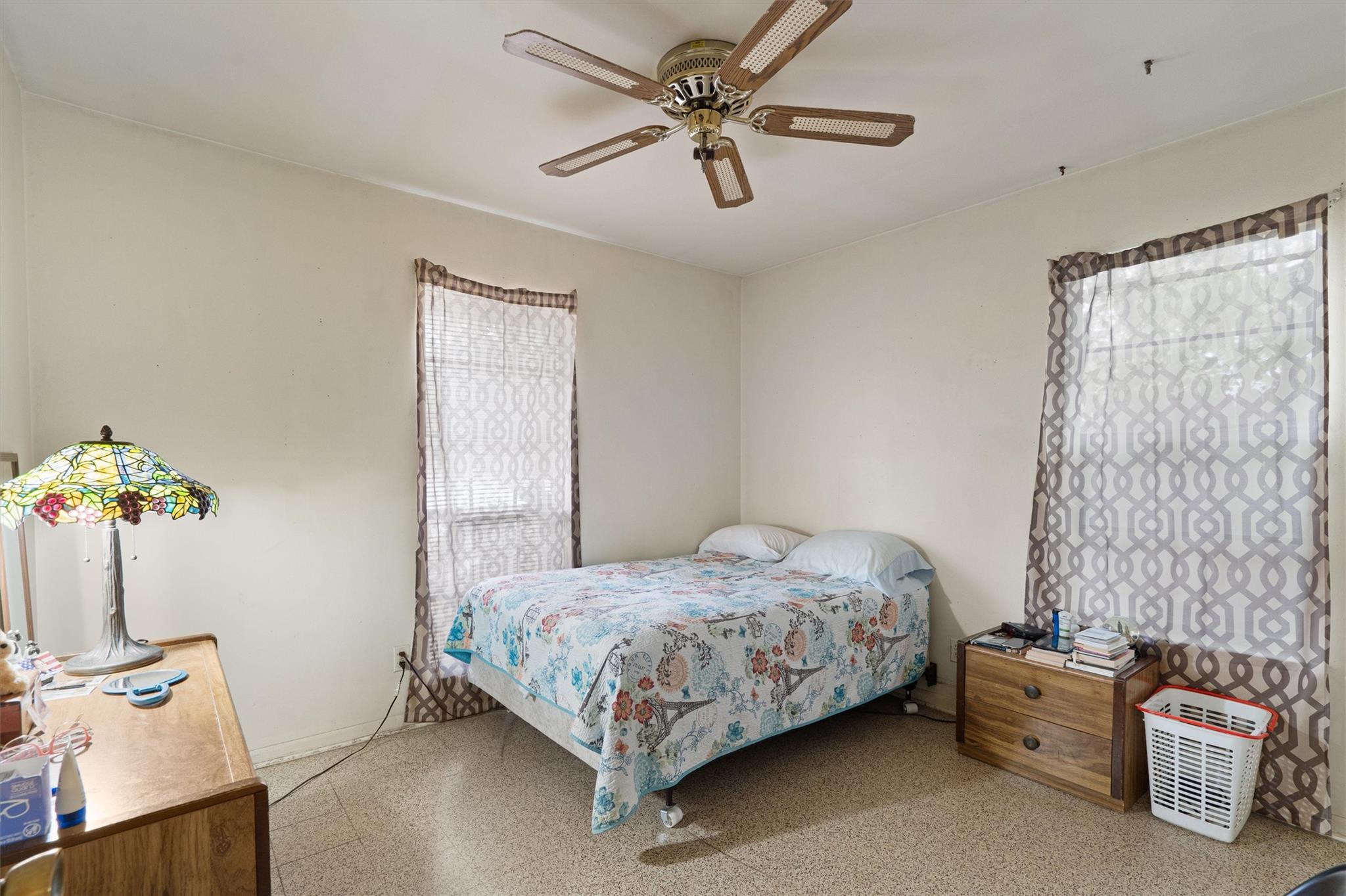 201 Cinderella Dr Property Photo 11