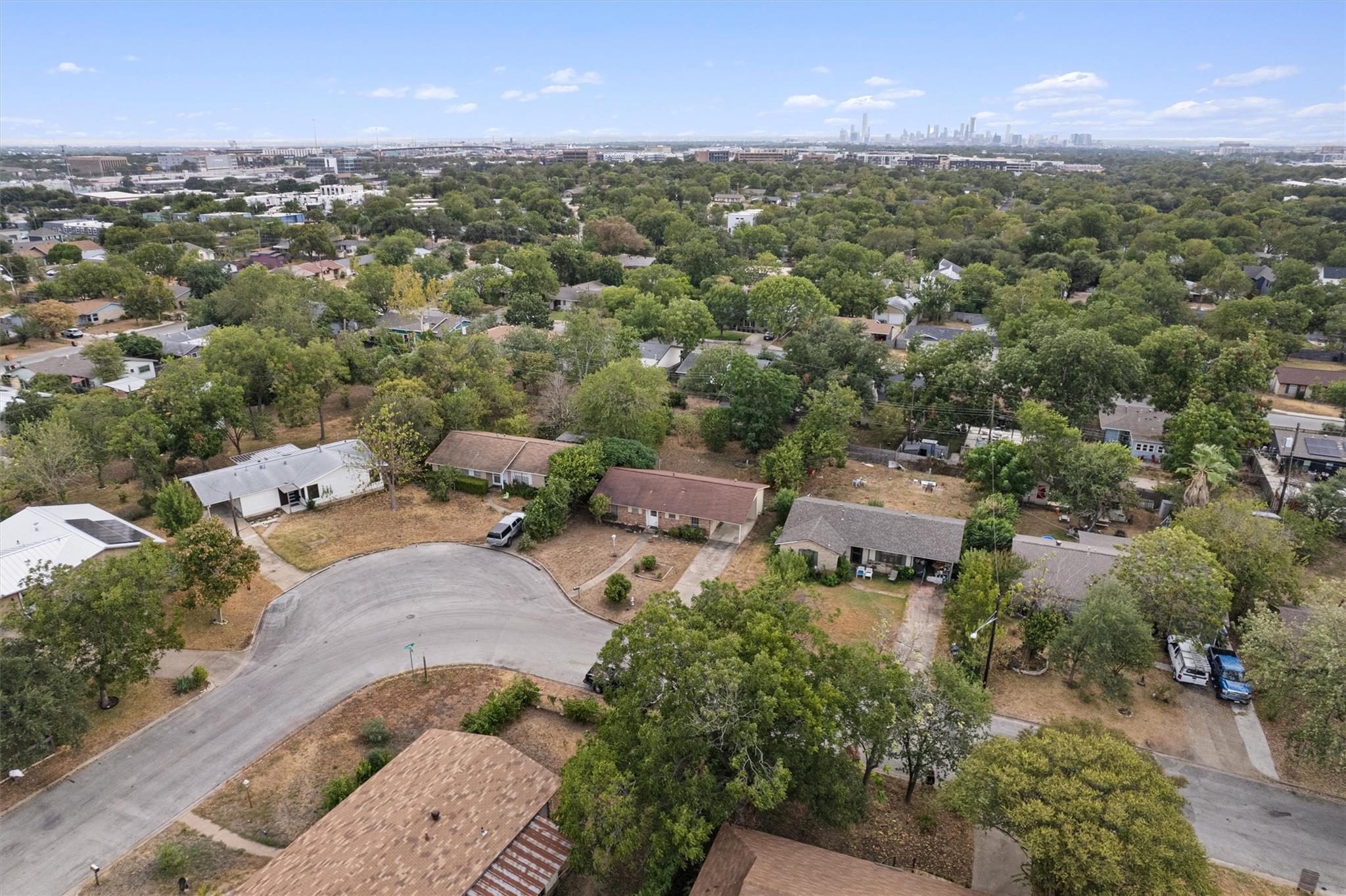 201 Cinderella Dr Property Photo 22