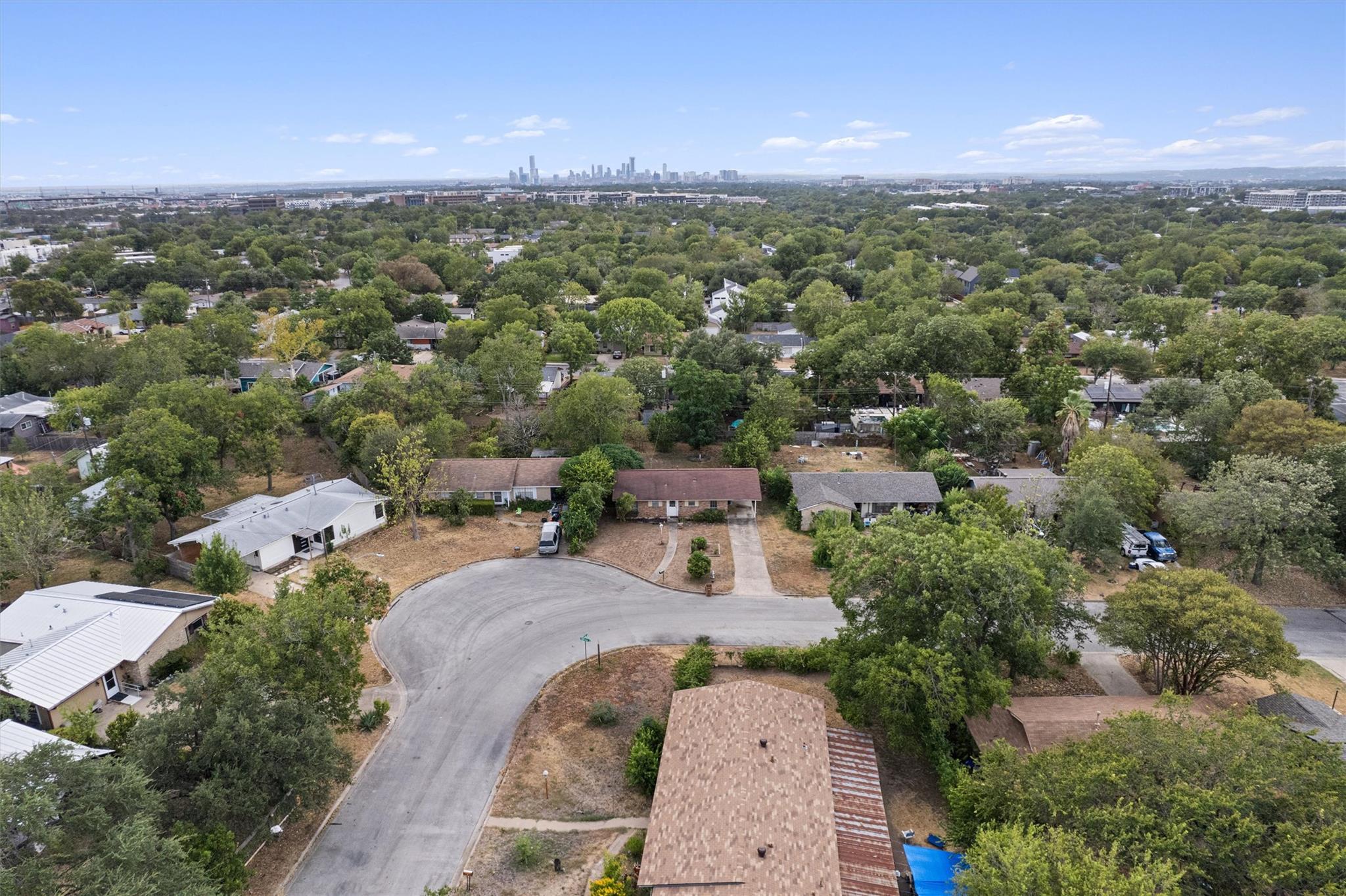 201 Cinderella Dr Property Photo 24