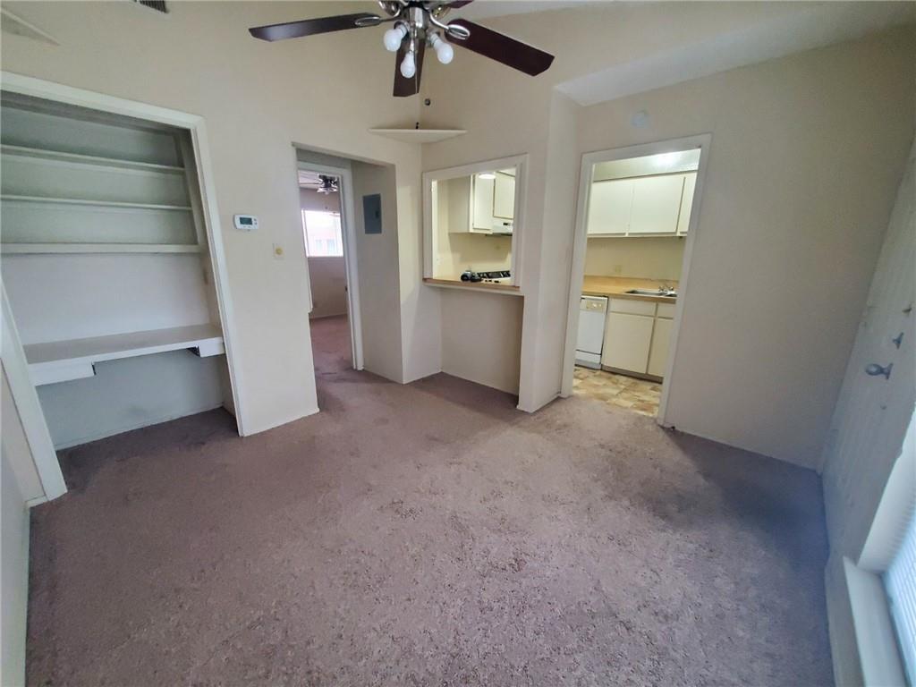 3000 Guadalupe St #305 Property Photo 7