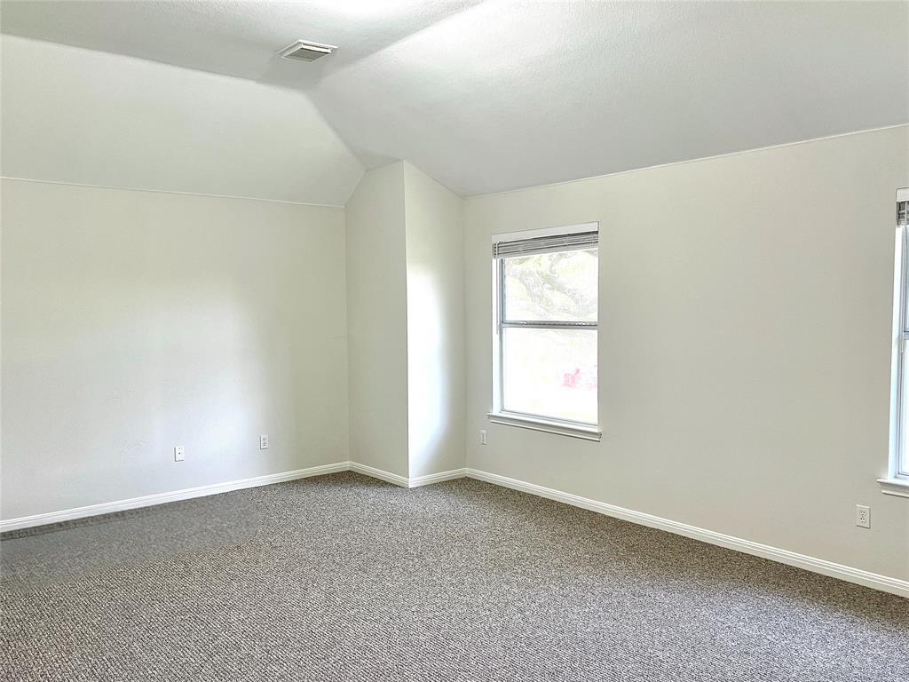 6400 La Carman Ln Property Photo 12