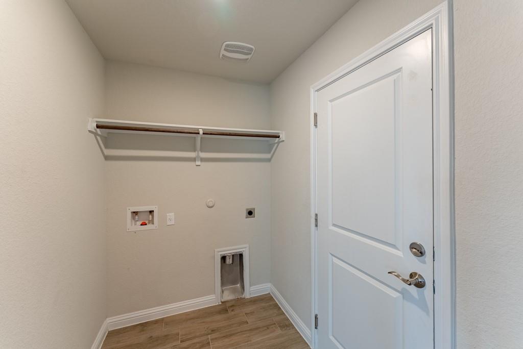 8209 Mckamy Dr Property Photo 10