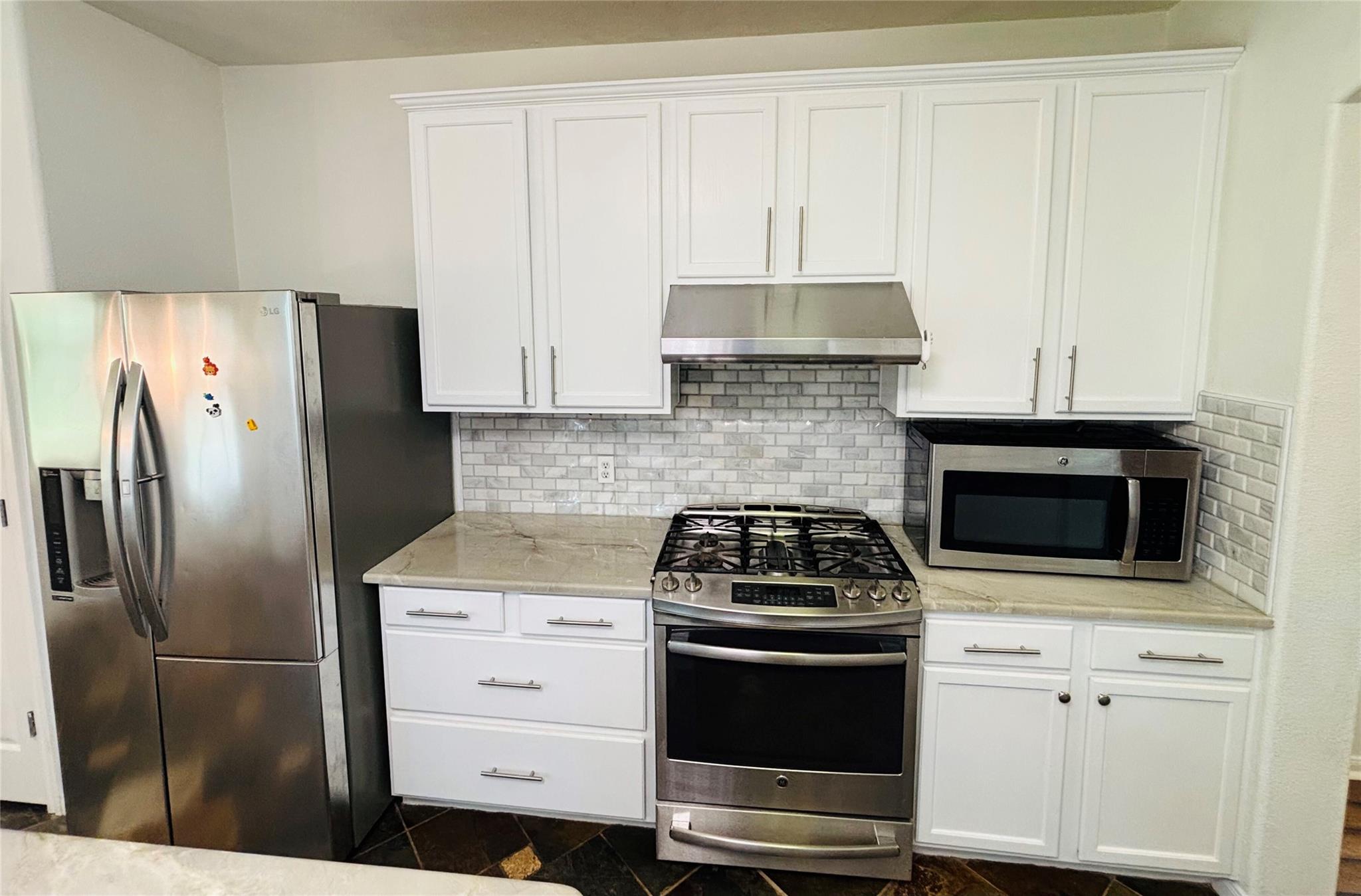 4430 Pasada Ln Property Photo 6