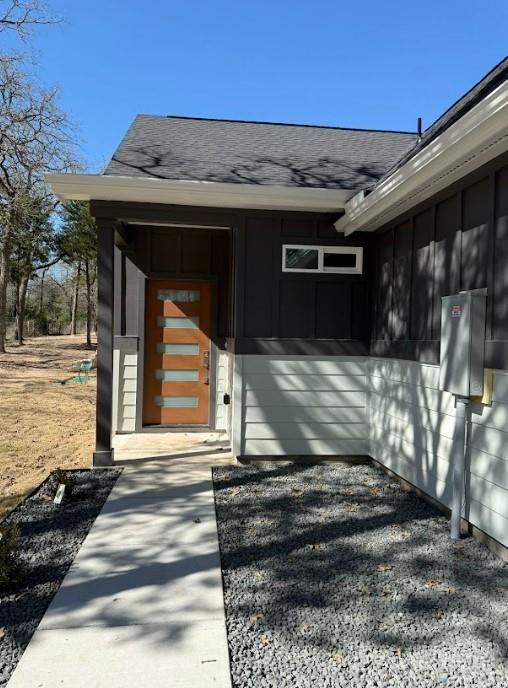 240 Shadow Oak Dr Property Photo 3