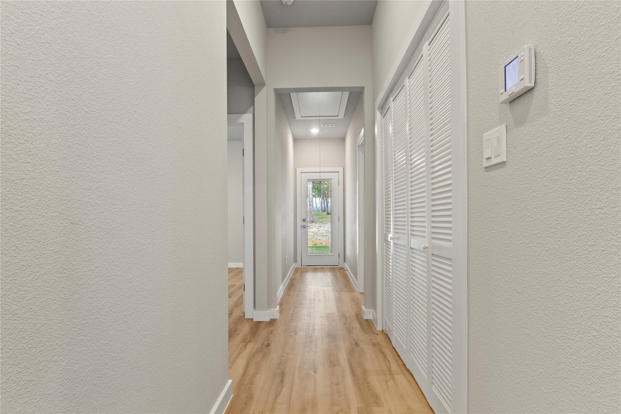 240 Shadow Oak Dr Property Photo 15