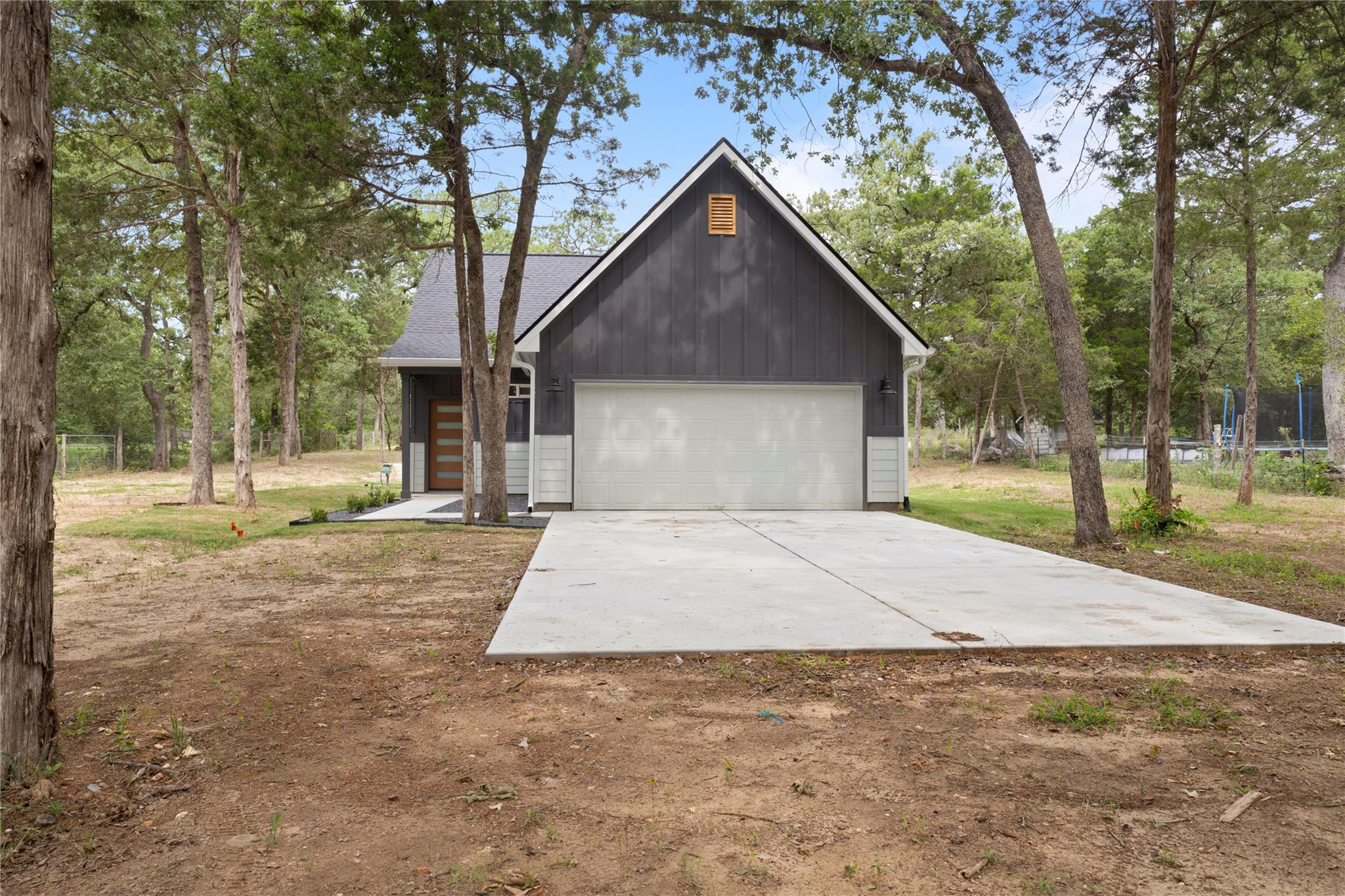 240 Shadow Oak Dr Property Photo 32