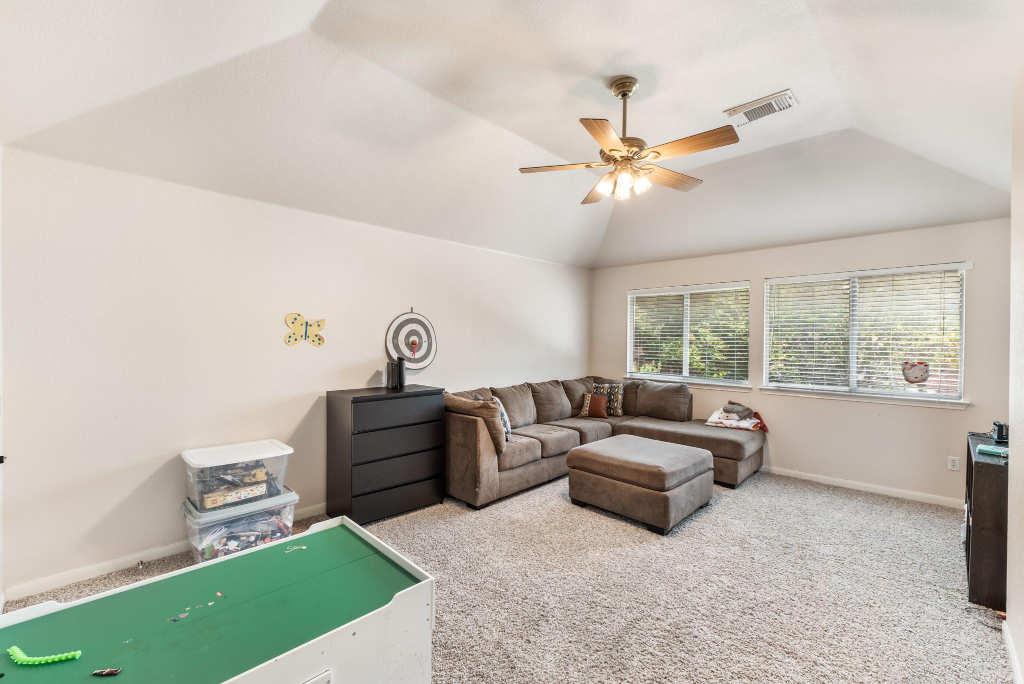 1107 Hollybrook Cv Property Photo 20