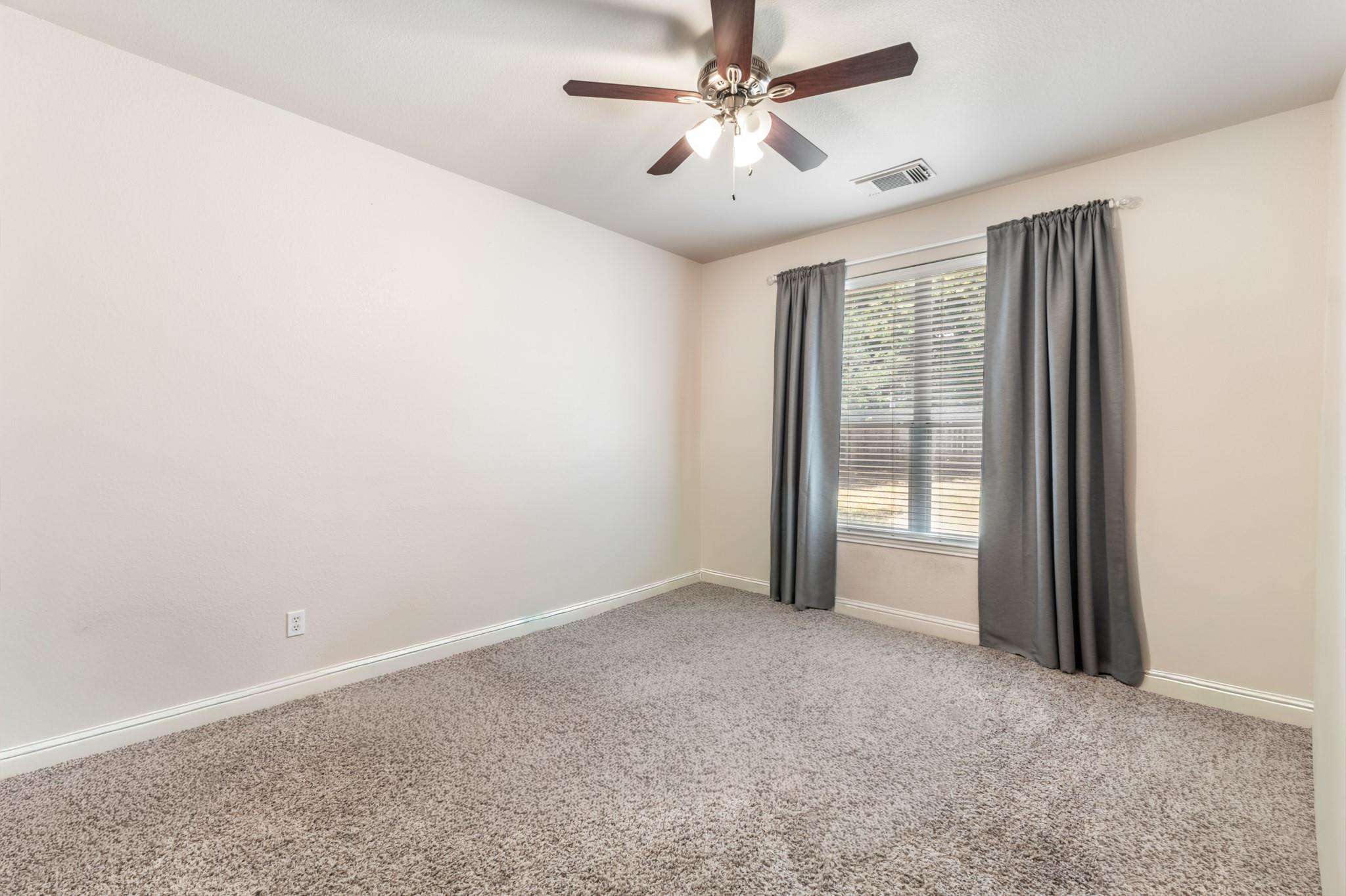 1107 Hollybrook Cv Property Photo 28