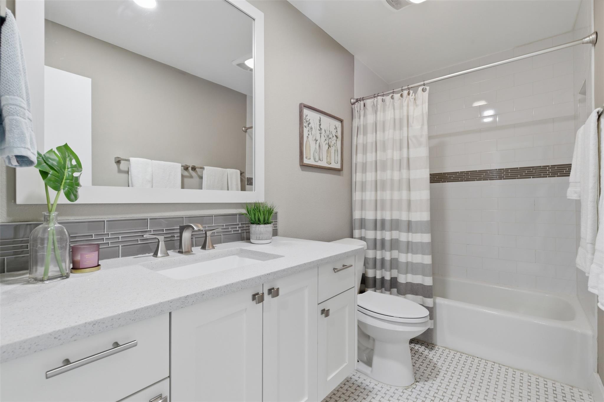9202 Hunters Trce Property Photo 24