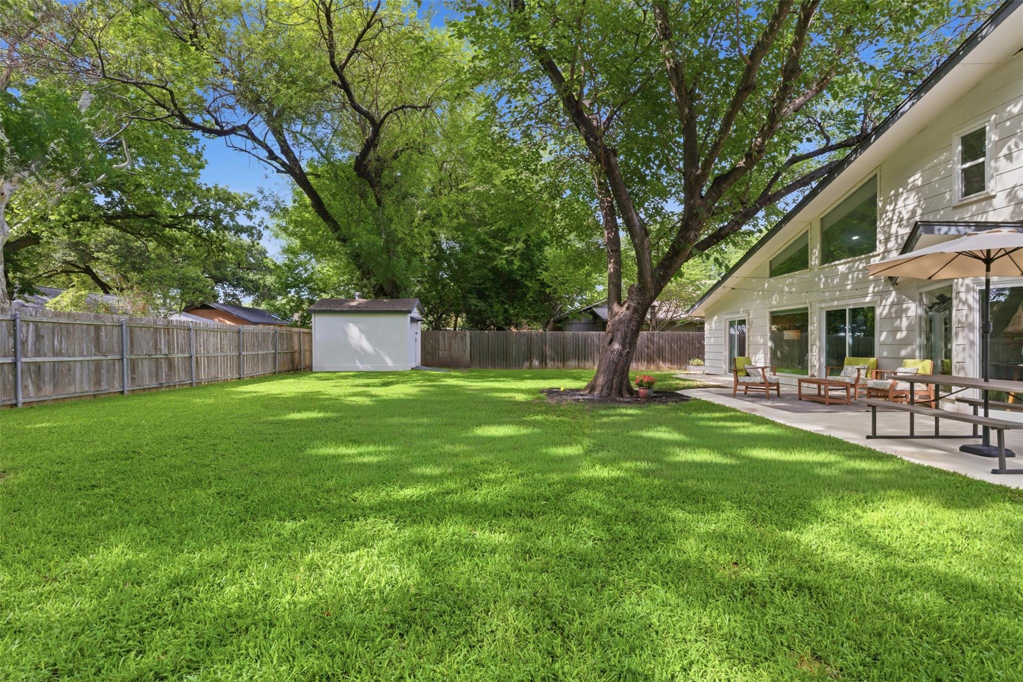 9202 Hunters Trce Property Photo 28
